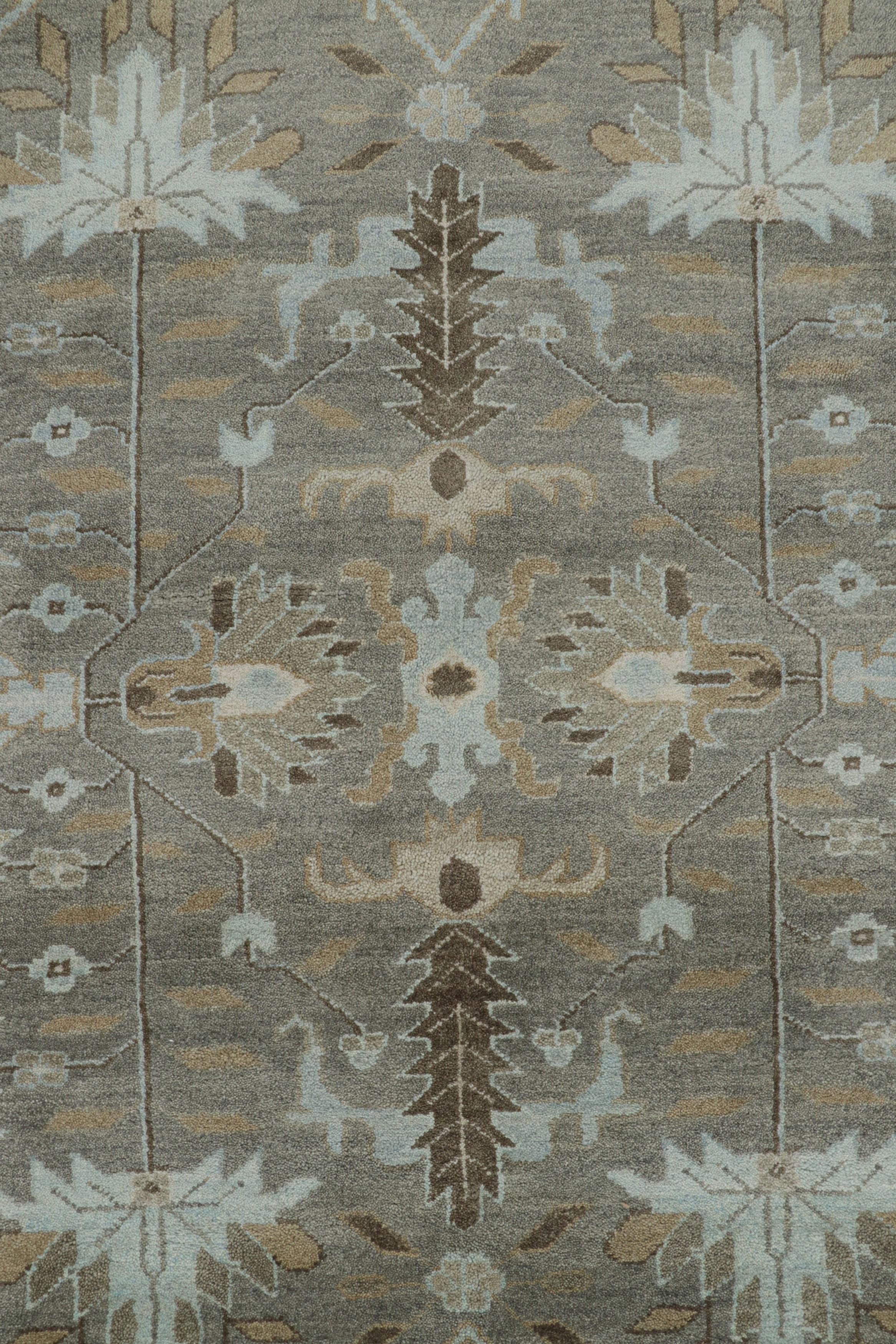 XXI secolo e contemporaneo Rug & Kilim: Tappeto in stile persiano grigio e blu con motivi floreali