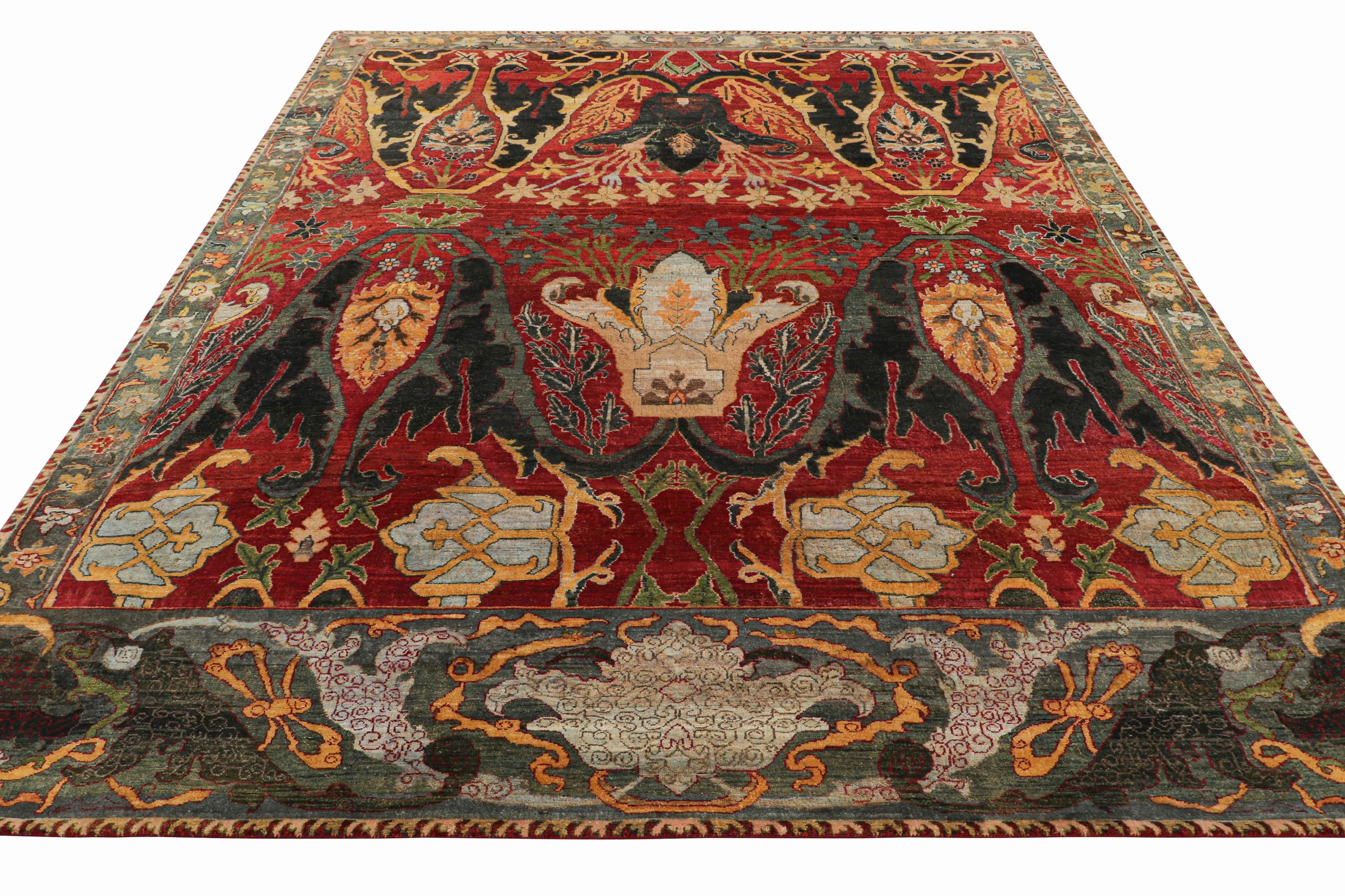 Annodato a mano Tappeto in stile persiano Rug & Kilim in rosso, oro e nero con motivi floreali in vendita