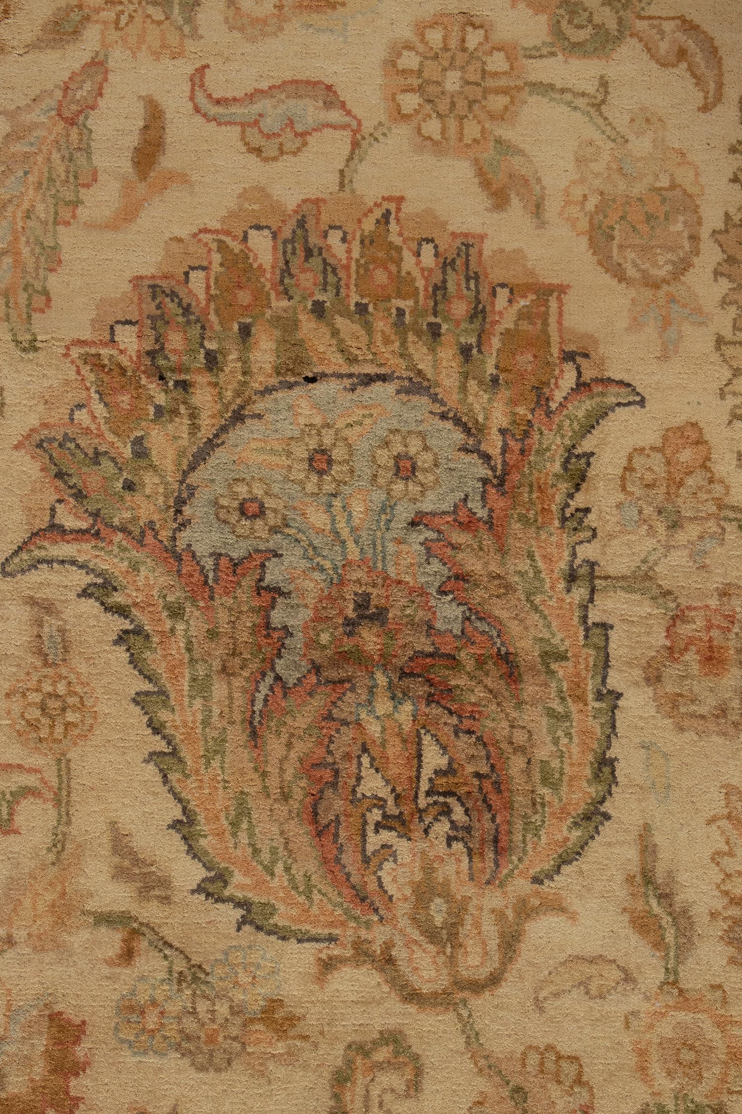 XXIe siècle et contemporain Rug & Kilim's Persian Style Rug with Gold and Beige-Brown Floral Pattern (tapis de style persan avec motifs floraux or et beige-brun) en vente