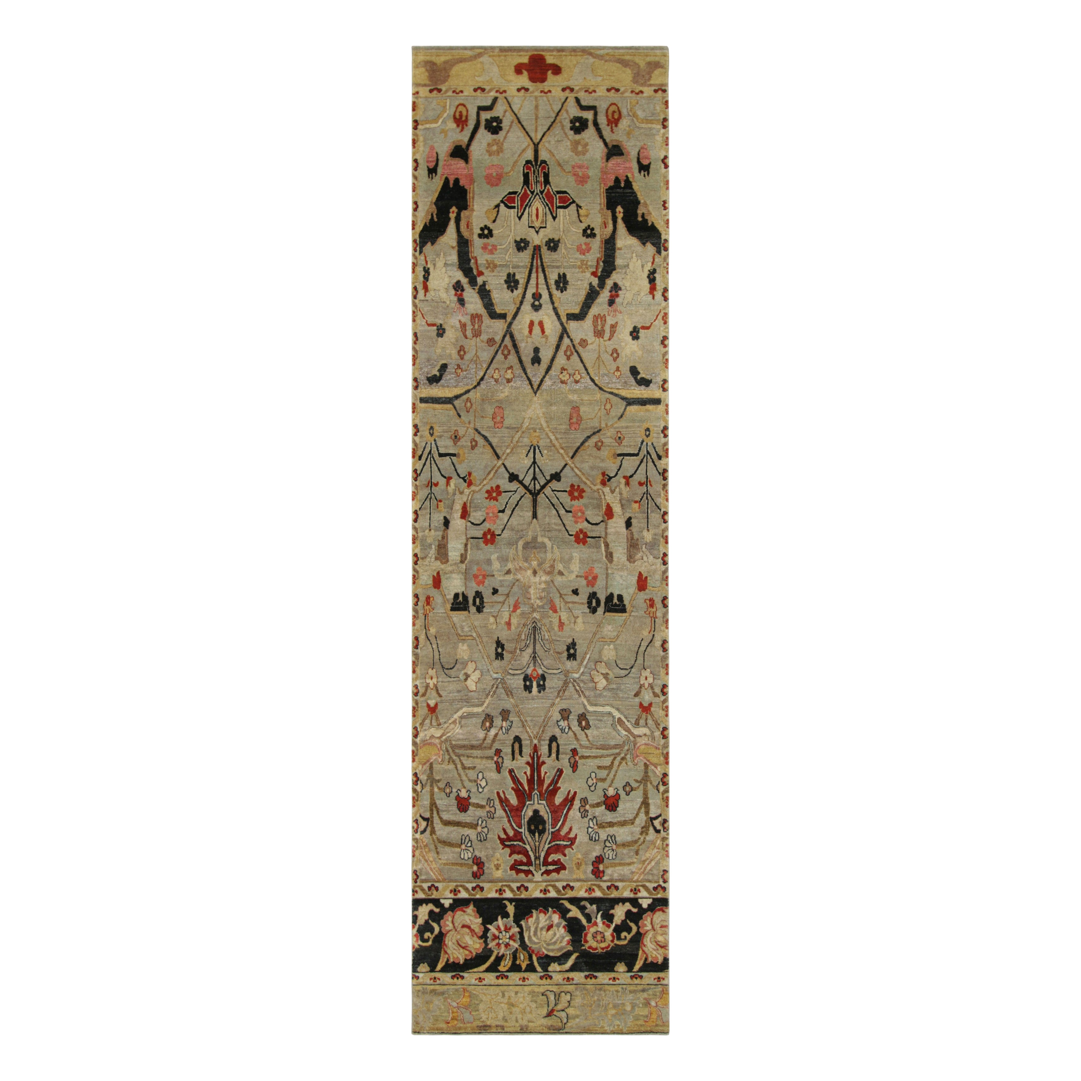 Rug 
Kilim’s Persian Style Runner Rug in Taupe with Floral Patterns in vendita
