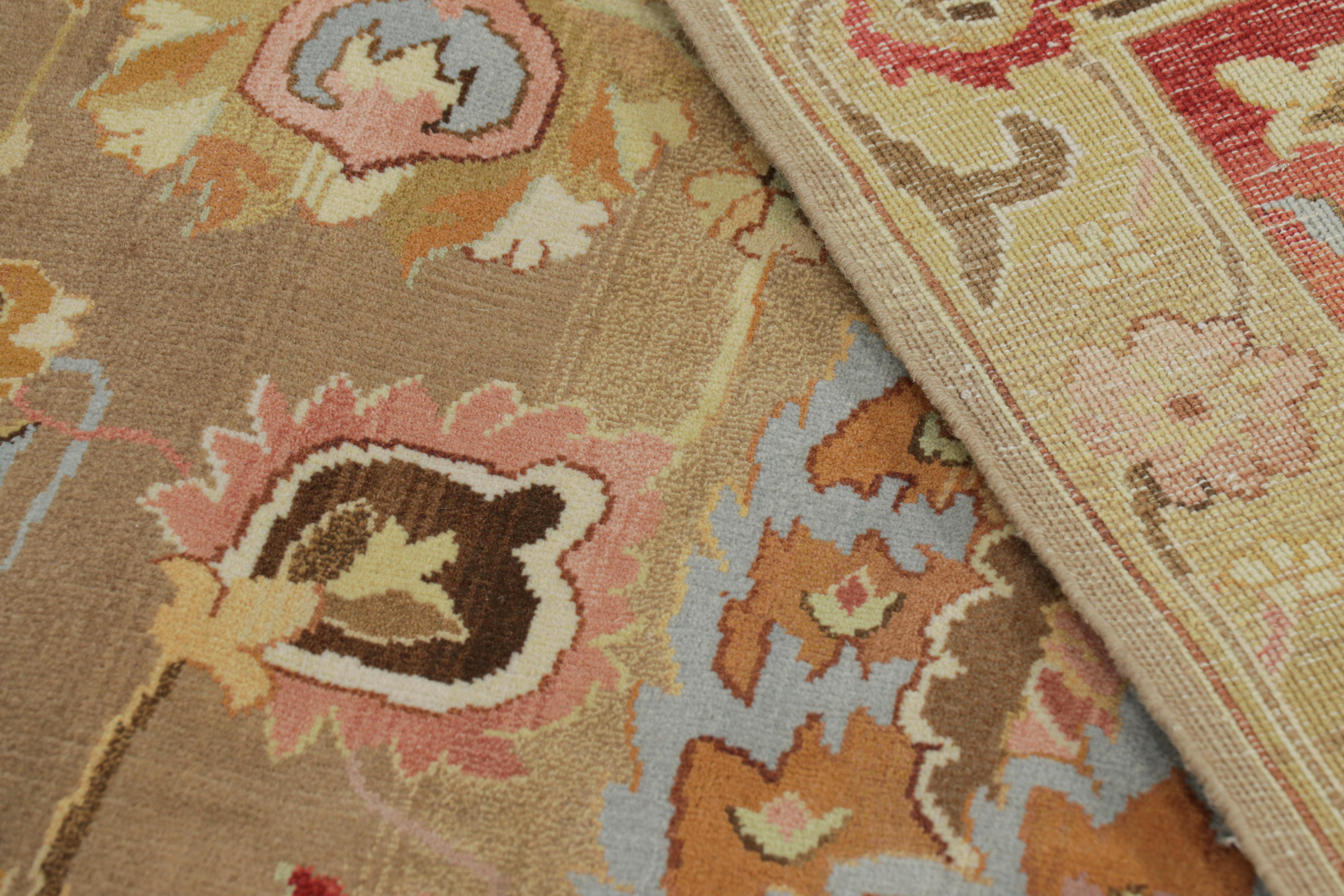 Rug & Kilims persischer Teppich im Tabriz-Stil in Beige-Braun mit Blumenmustern im Angebot 1