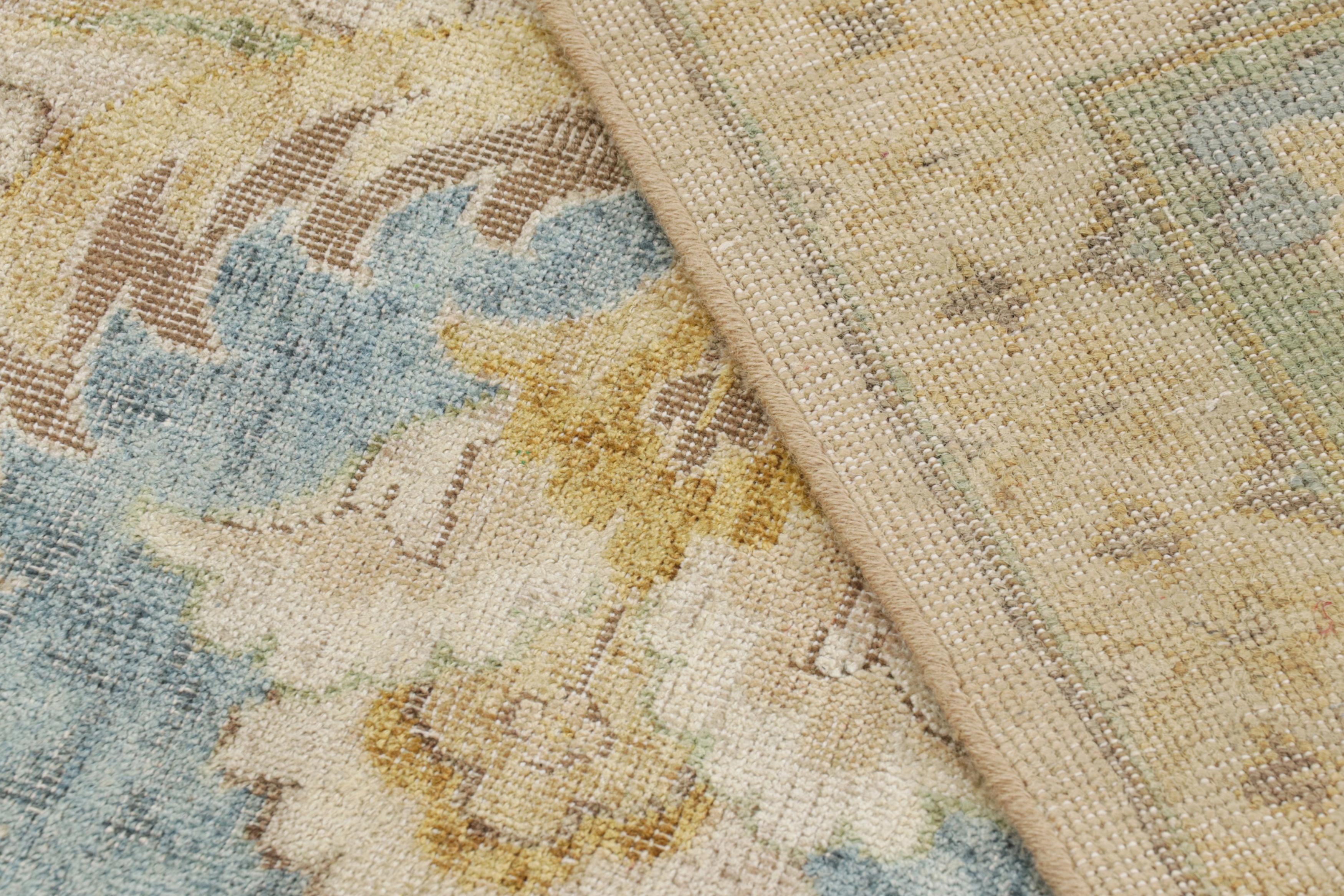 Rug & Kilim's Polonaise Style Teppich in Beige mit goldenen und blauen Blumenmustern (21. Jahrhundert und zeitgenössisch) im Angebot