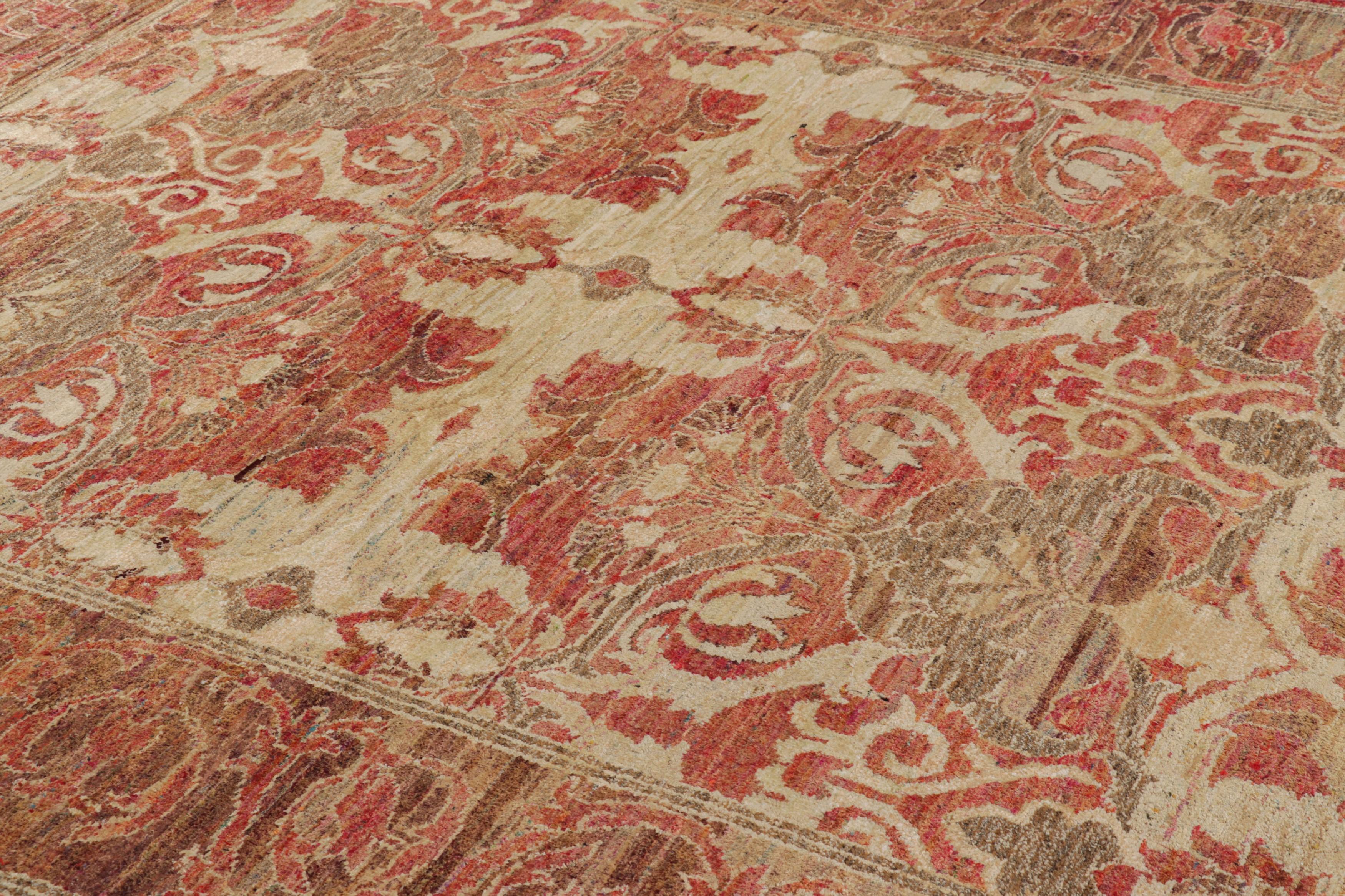 Dieser 8x10 große, handgeknüpfte Seidenteppich ist die neueste Ergänzung der Modern Classics-Kollektion von Rug & Kilim und ist von antiken Polonaise-Teppichen inspiriert, einer  besonders berühmte Provenienz von seltenen Teppichen.

Über das
