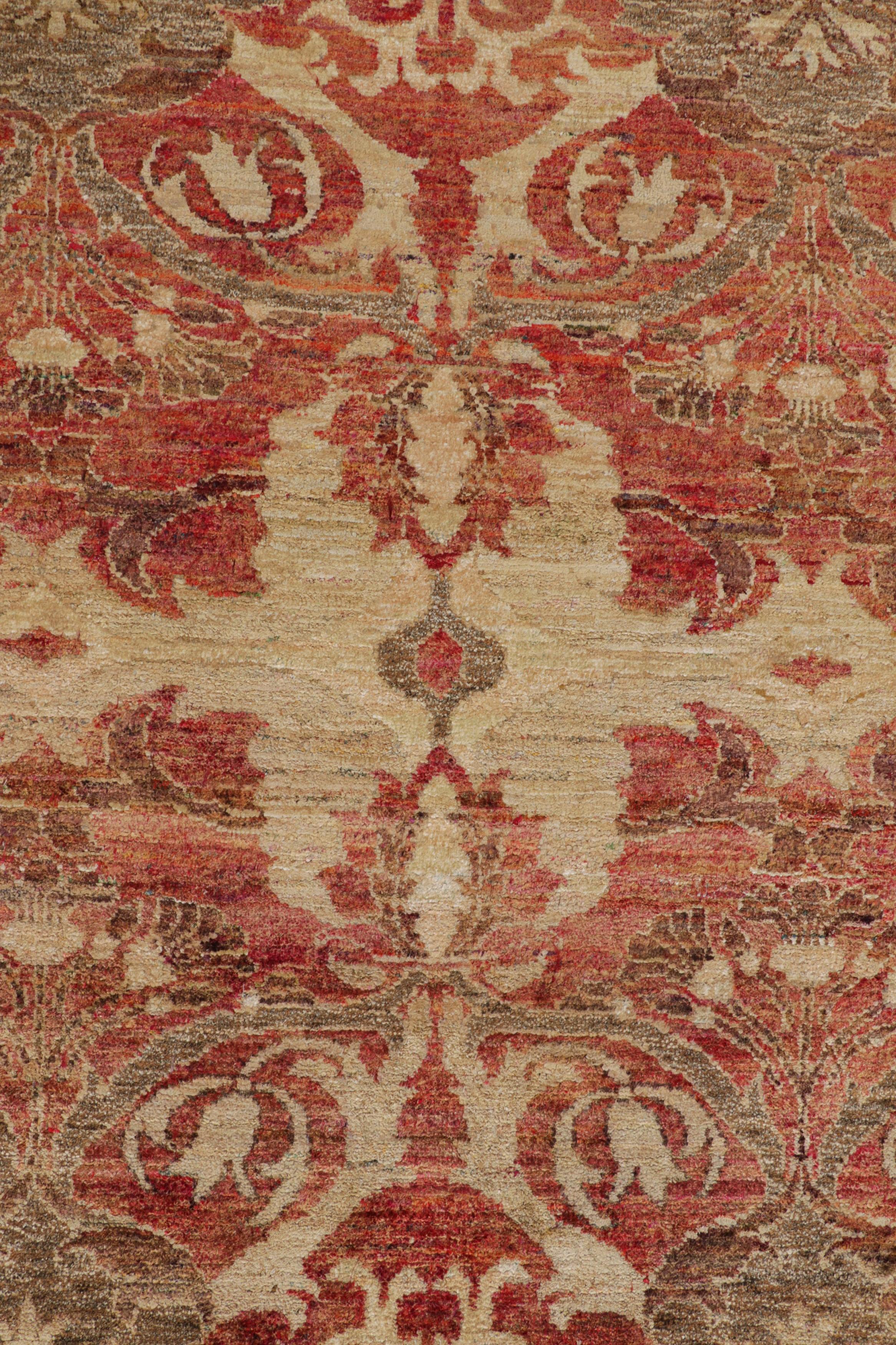 Rug & Kilims Polonaise-Teppich in Rot mit beige-braunen Blumenmustern (Indisch) im Angebot