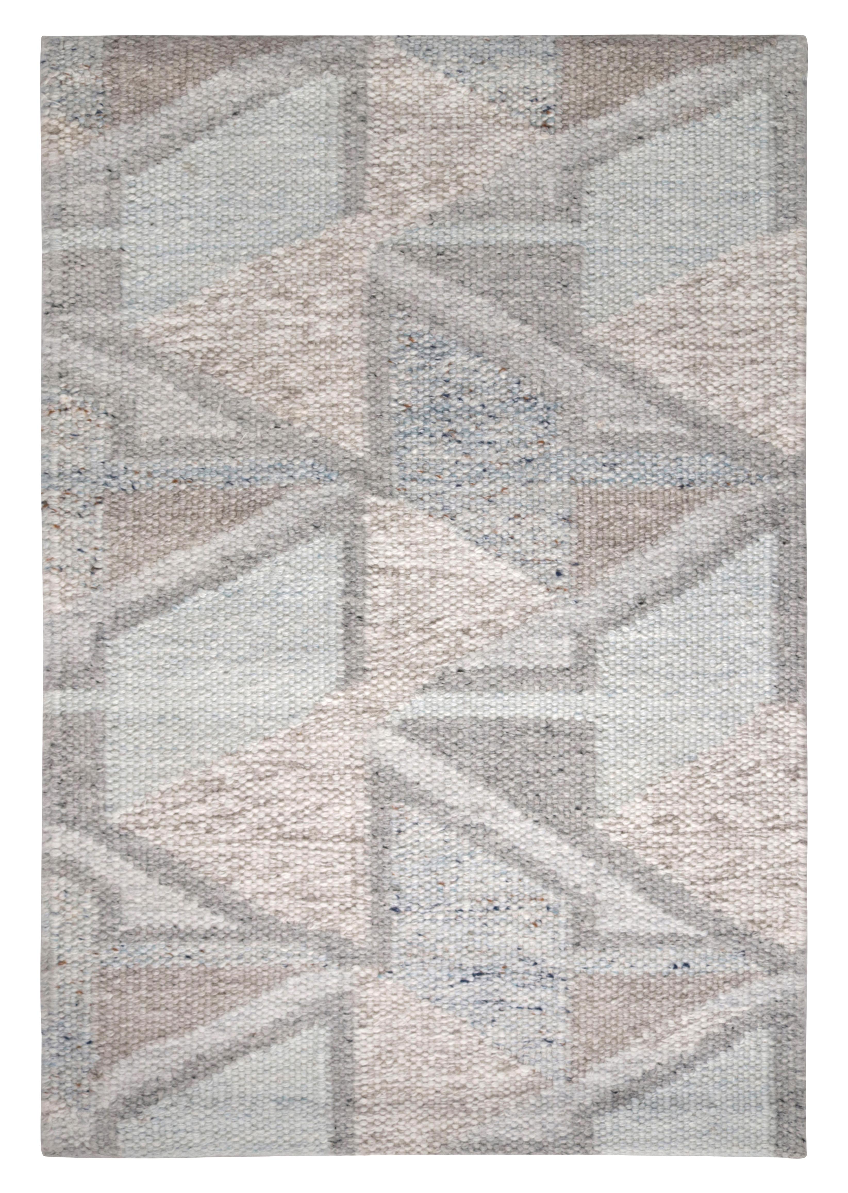 Scandinavian Modern Rug & Kilim’s Scandinavian Custom Outdoor Rug Sample in Geometric Patterns For Sale