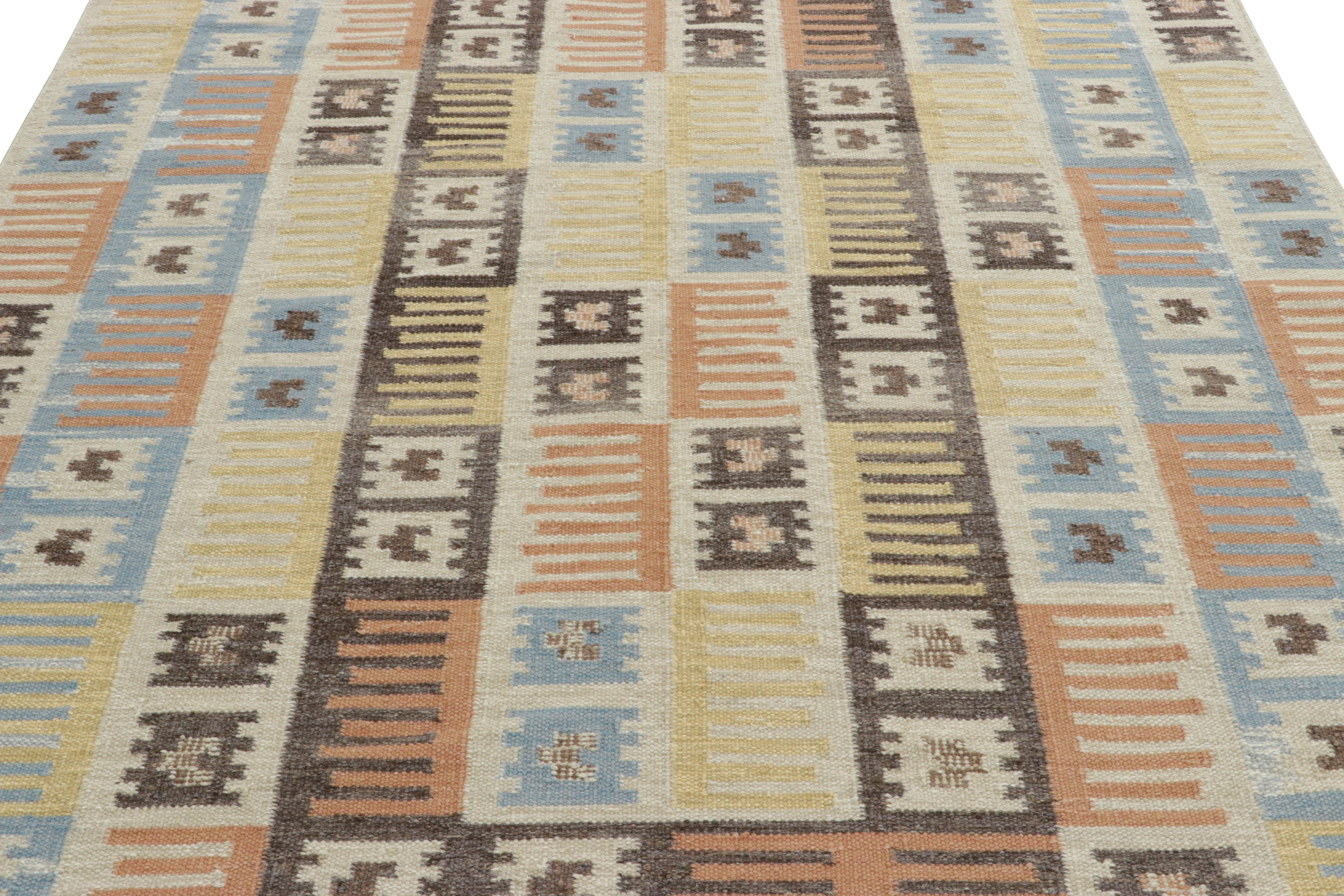  This 7x9 custom rug design is an exciting new addition to Rug & Kilim’s Scandinavian rug collection—a contemporary reimagining of Swedish minimalism and vintage rugs and textiles of rollakan and rya weaving traditions.

On the design: 

These