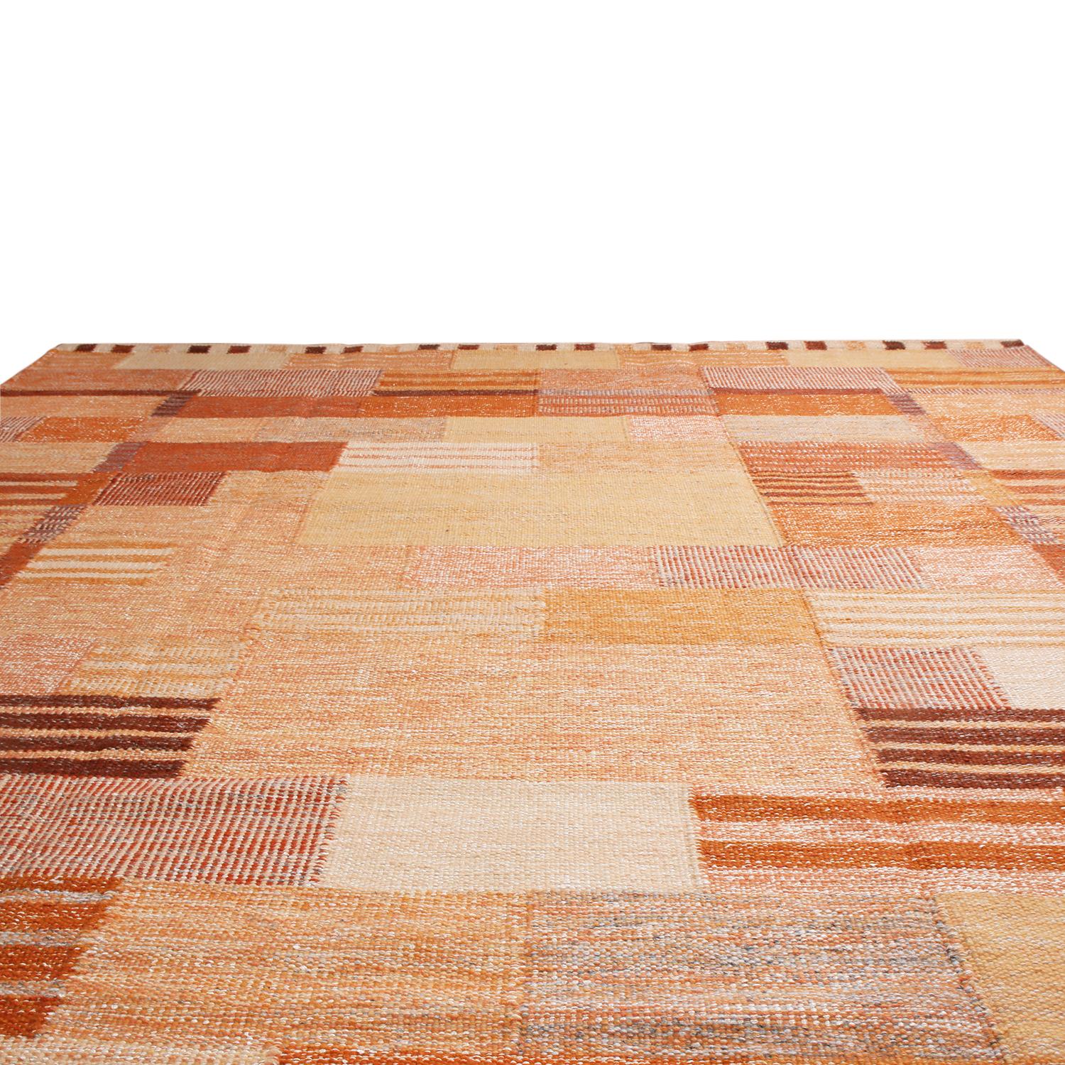 Rug & Kilim’s hand-woven Swedish-style rug hails from the latest wool flat weave additions to the Scandinavian Collection, offering our unique, refined large-scale approach to the geometry and vintage colorways like that of their mid-century