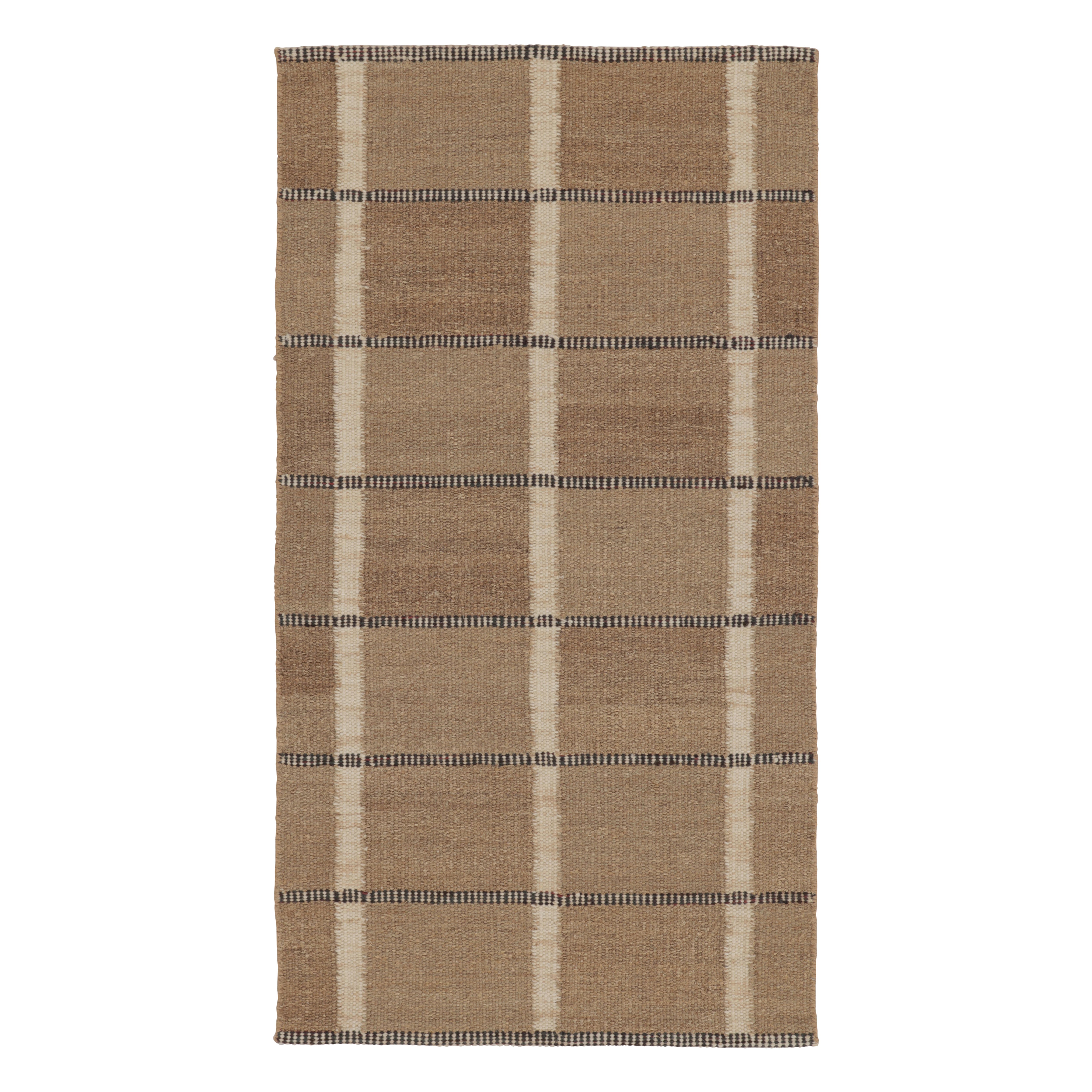 Rug 
Kilim’s Scandinavian-Inspired Rug, Beige-Brown Earth Tones with Stripes im Angebot
