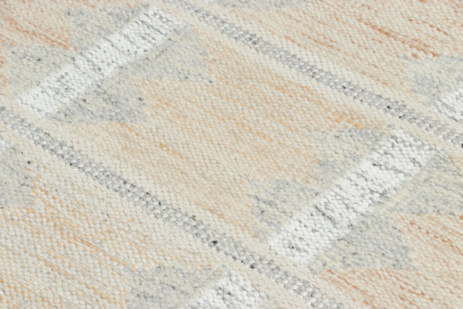 Moderno Rug & Kilim - Tappeto di ispirazione scandinava, beige con motivi geometrici in vendita