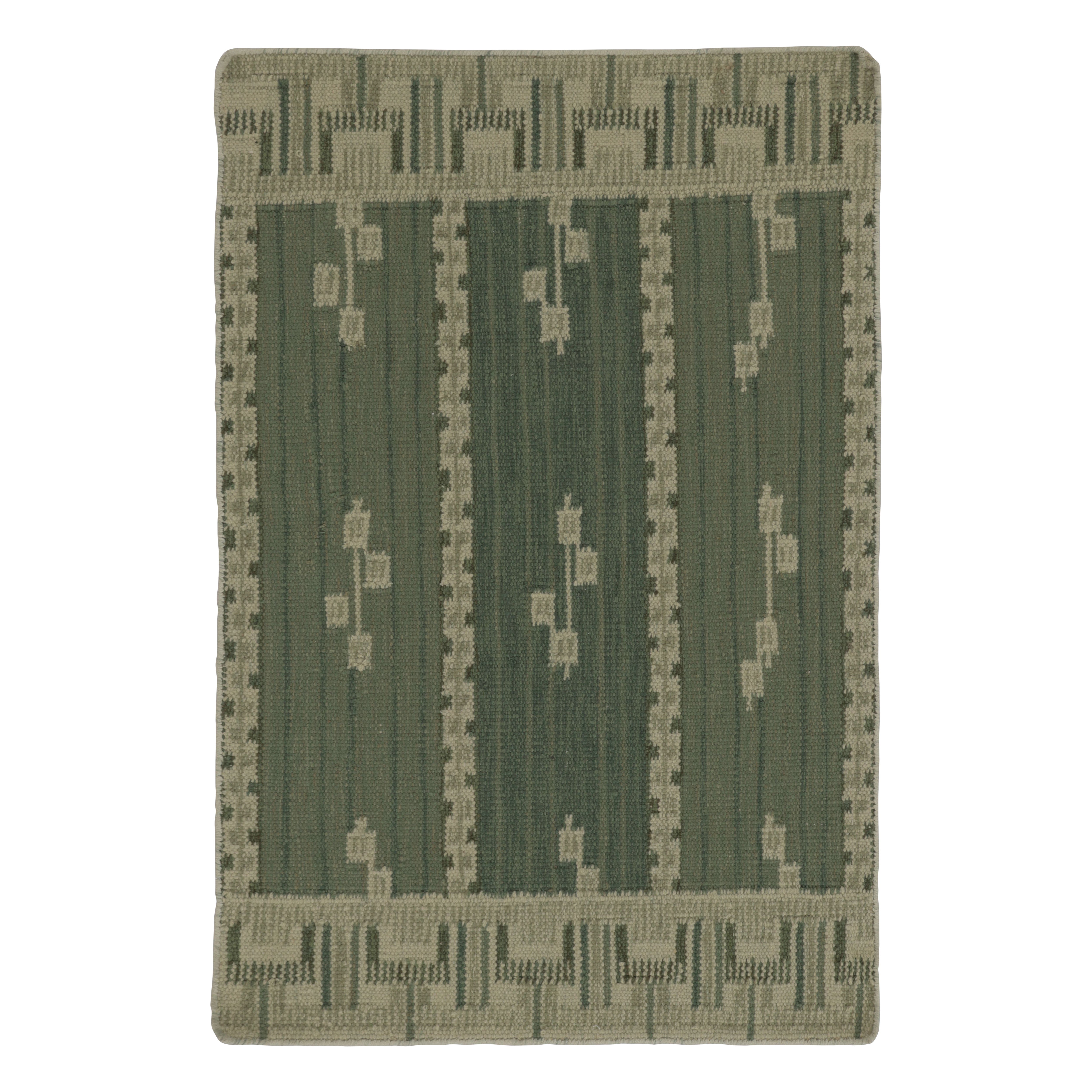 Rug 
Kilim’s Scandinavian-Inspired Rug, Swedish Minimalist Geometry in Green For Sale