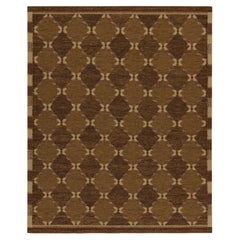 Rug & Kilim's Scandinavian Kilim Style Custom en motif treillis beige et brun