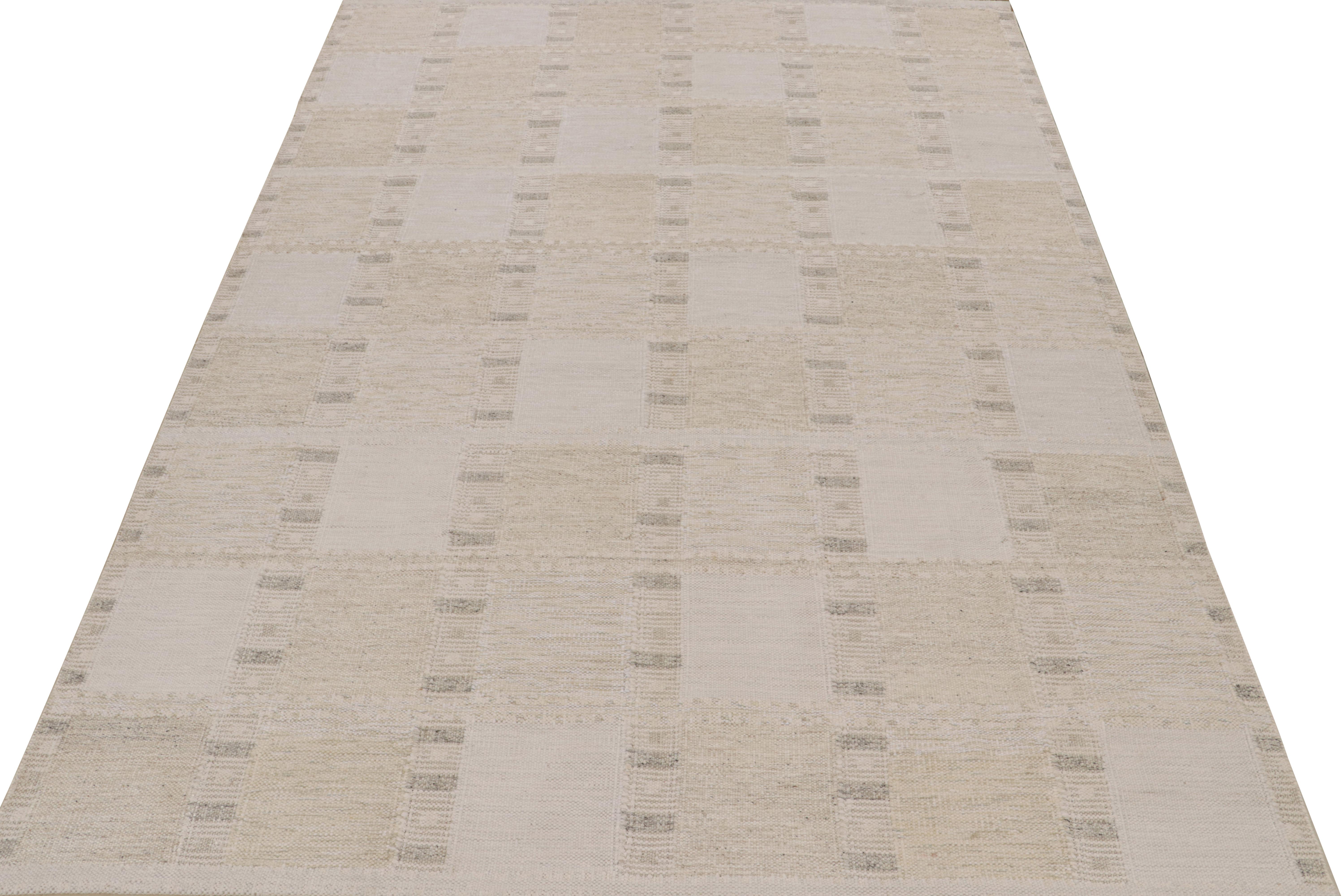 Modern Rug & Kilim’s Scandinavian Kilim style custom rug design with Geometric Pattern For Sale