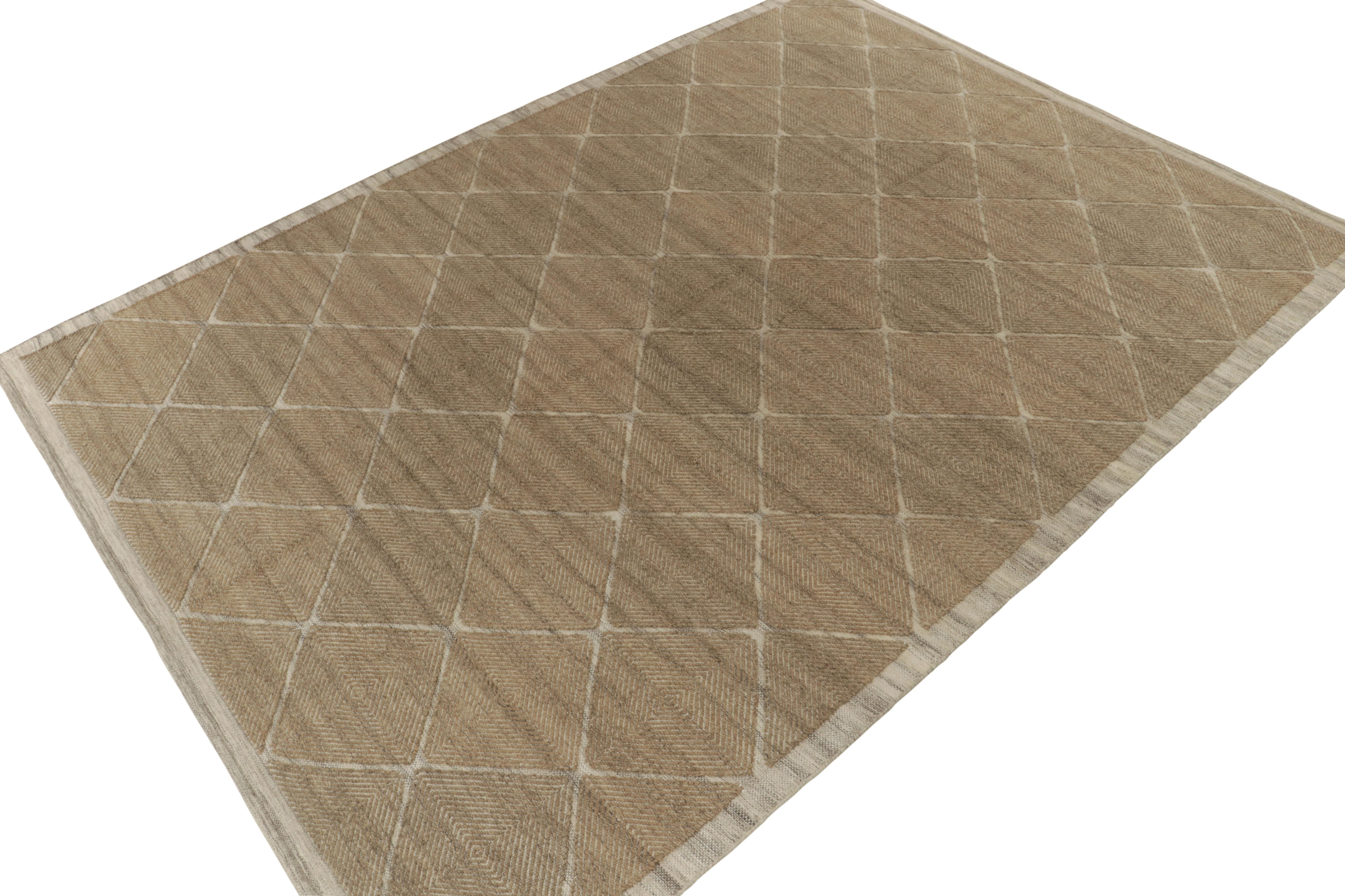 Tissé à la main en laine et en chanvre, ce tapis kilim 10x14 scintillant est issu de la ligne Nature de la célèbre Collection Scandinave de Rug & Kilim. La construction présente une belle texture en creux et en hauteur dans les motifs de diamants