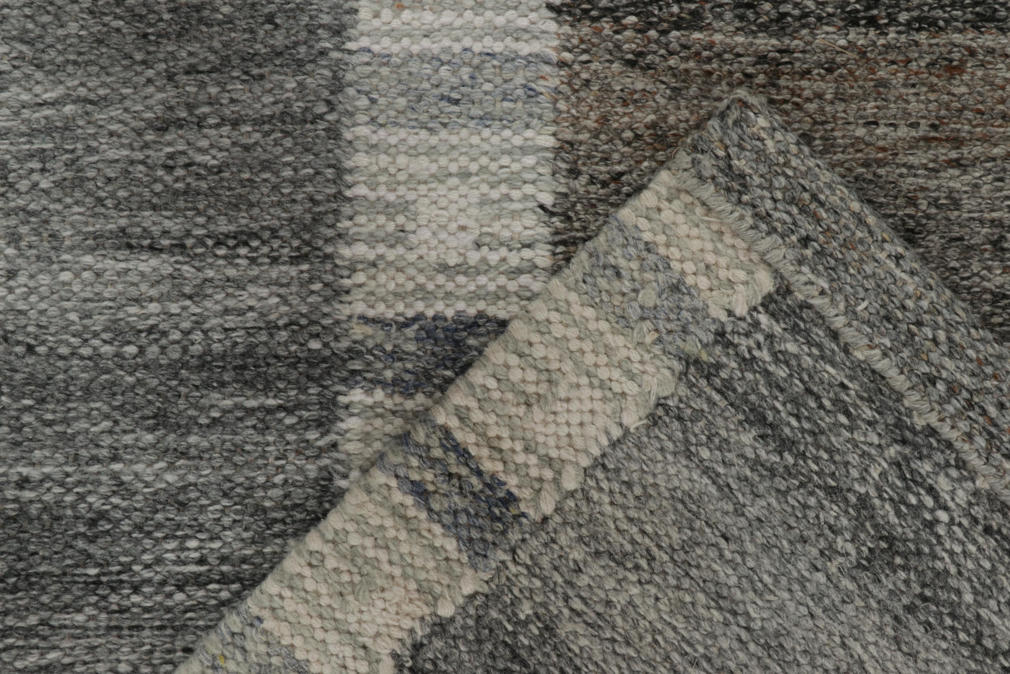 Rug & Kilim’s Scandinavian Outdoor Rug in Gray & White Geometric Pattern For Sale 1
