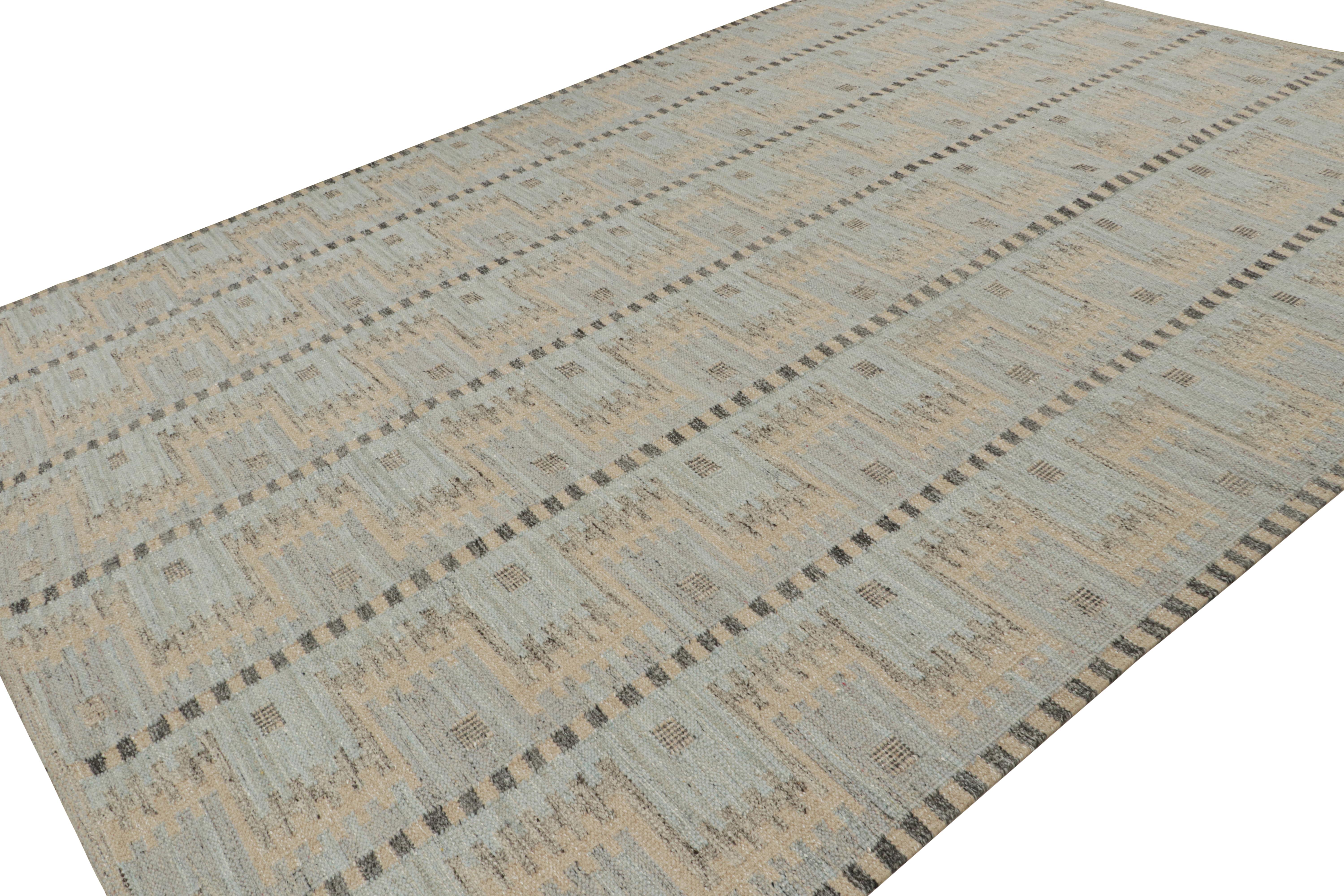 Questo tappeto 10×14 è un'audace novità della collezione di tappeti scandinavi di Rug & Kilim. Il suo design, tessuto a mano in lana e filati naturali non tinti, riflette una rivisitazione contemporanea delle trame piatte svedesi dello stile