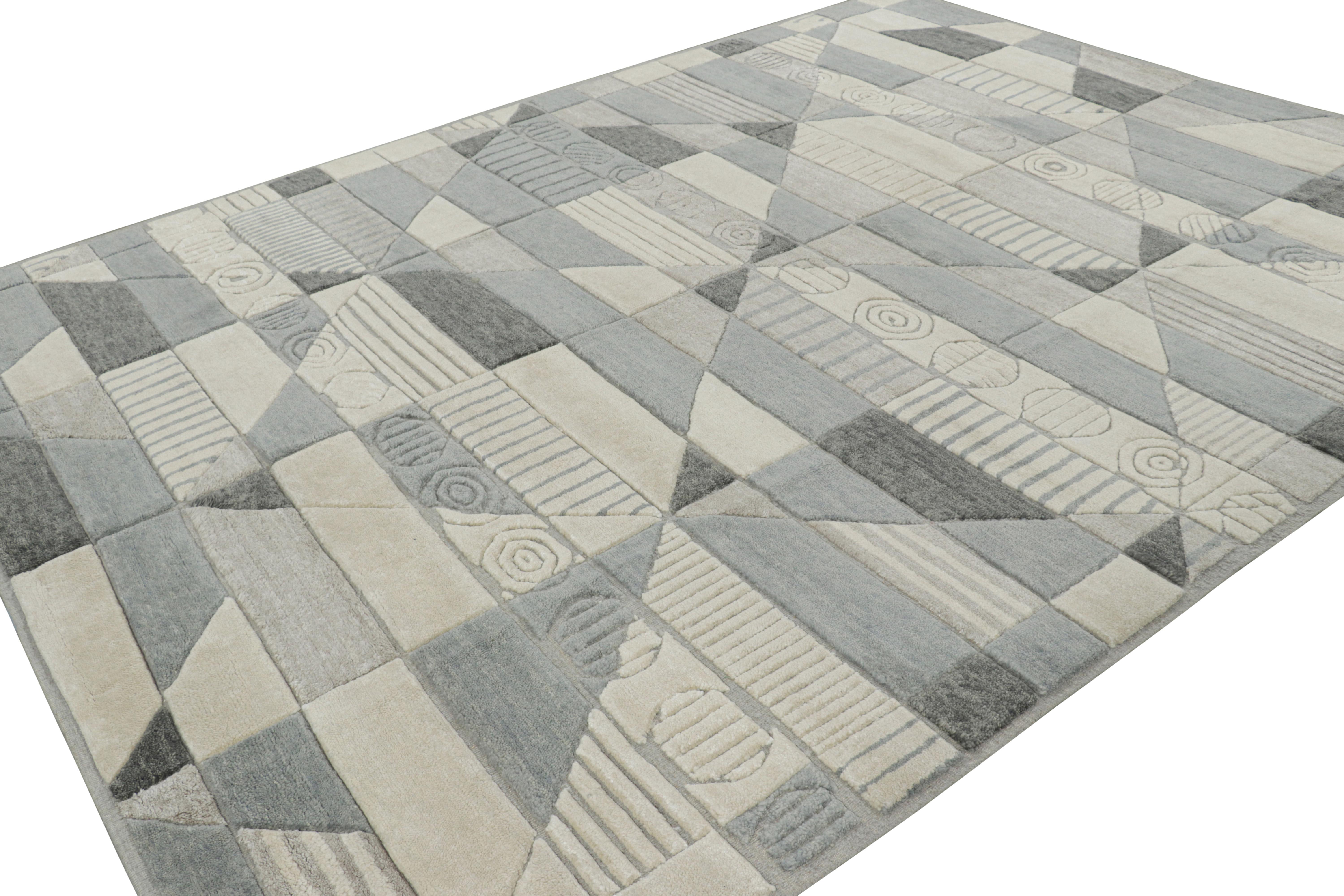 Noué à la main Rug & Kilim's Scandinavian Rug in Gray with High-Low Geometric Patterns (tapis scandinave gris à motifs géométriques) en vente