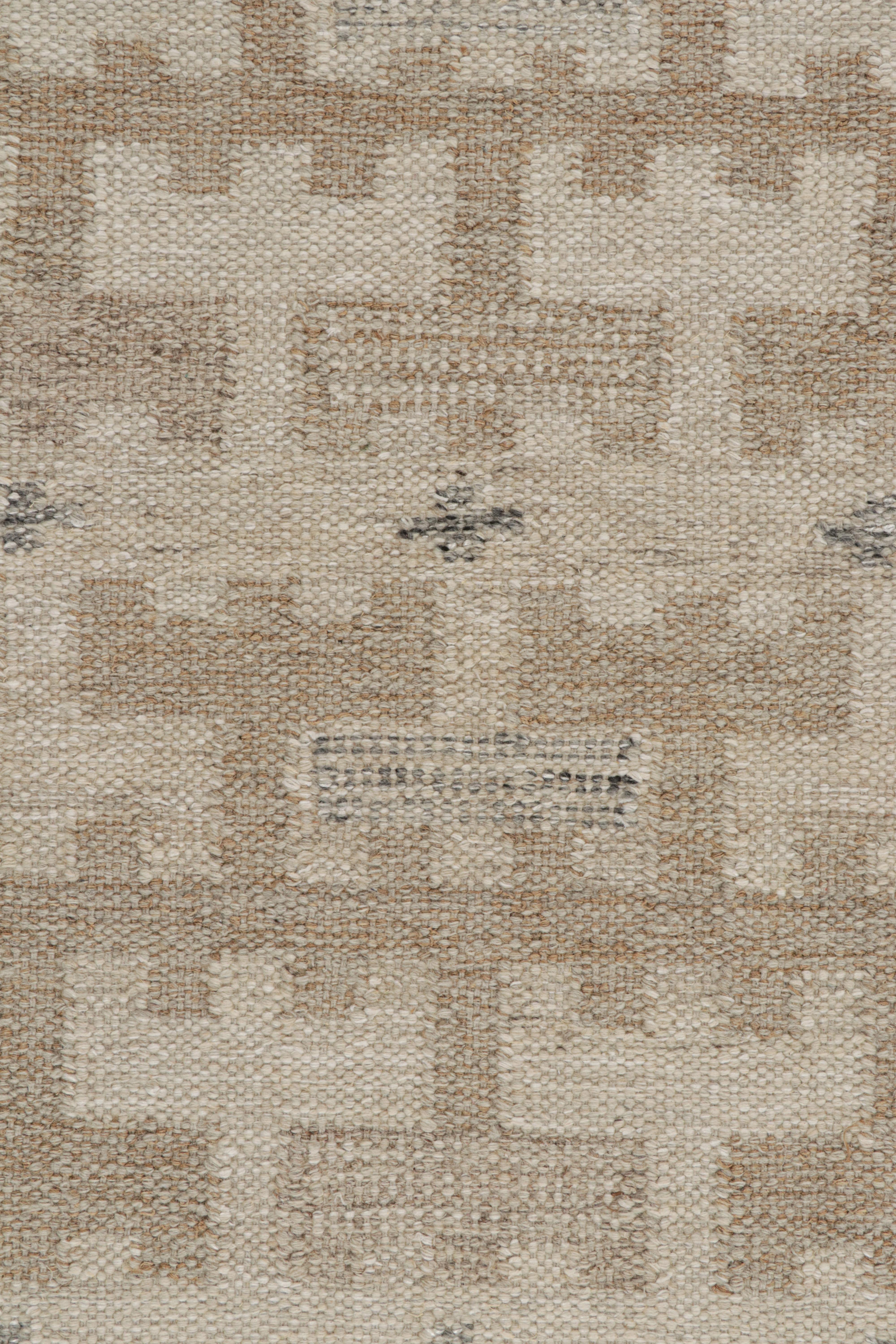 Alfombra escandinava de Rug & Kilim con dibujo geométrico beige-marrón en Nuevo estado para la venta en Long Island City, NY