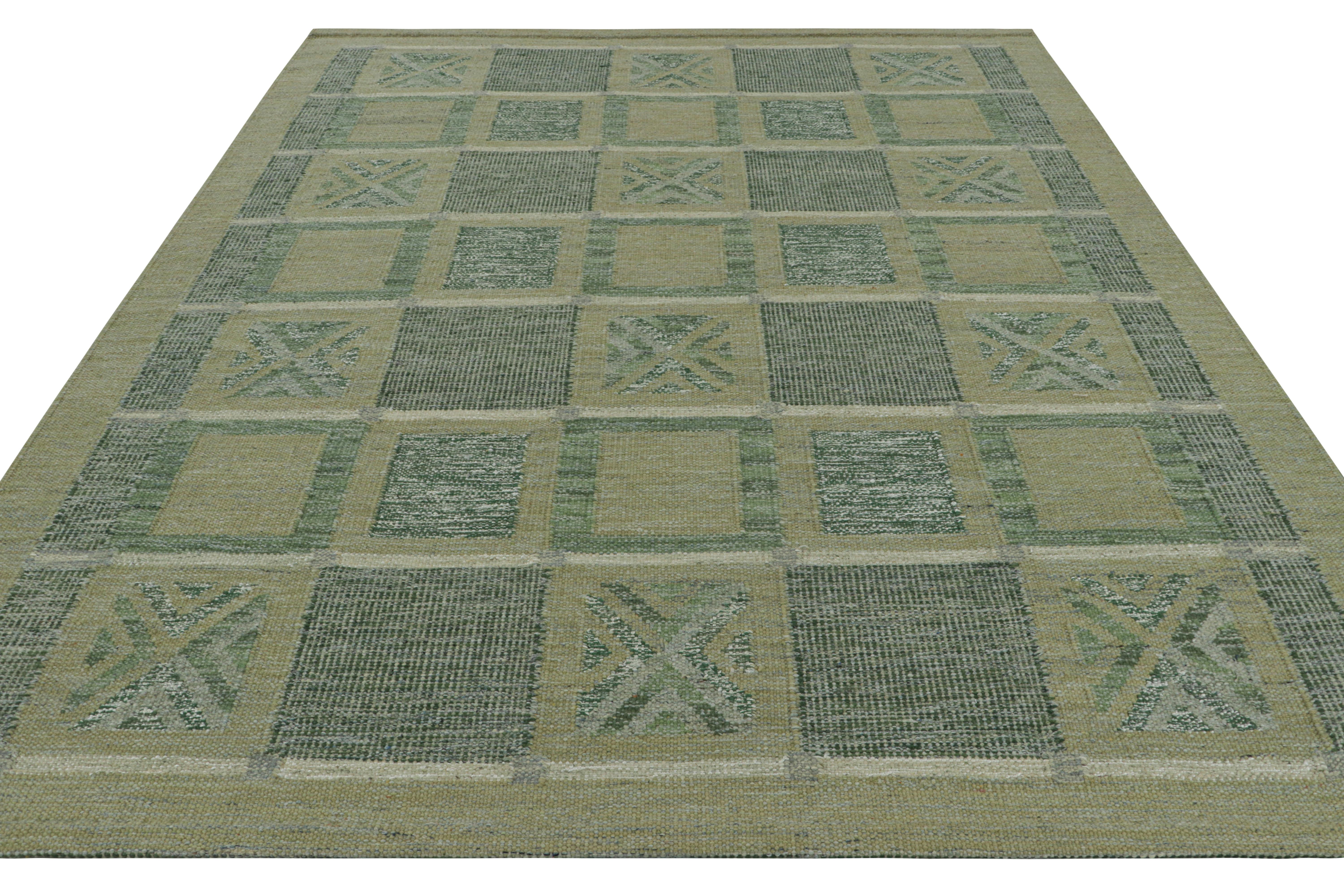 Alfombra escandinava Rug & Kilim con motivos geométricos en verde y azul hielo Tejido a mano en venta