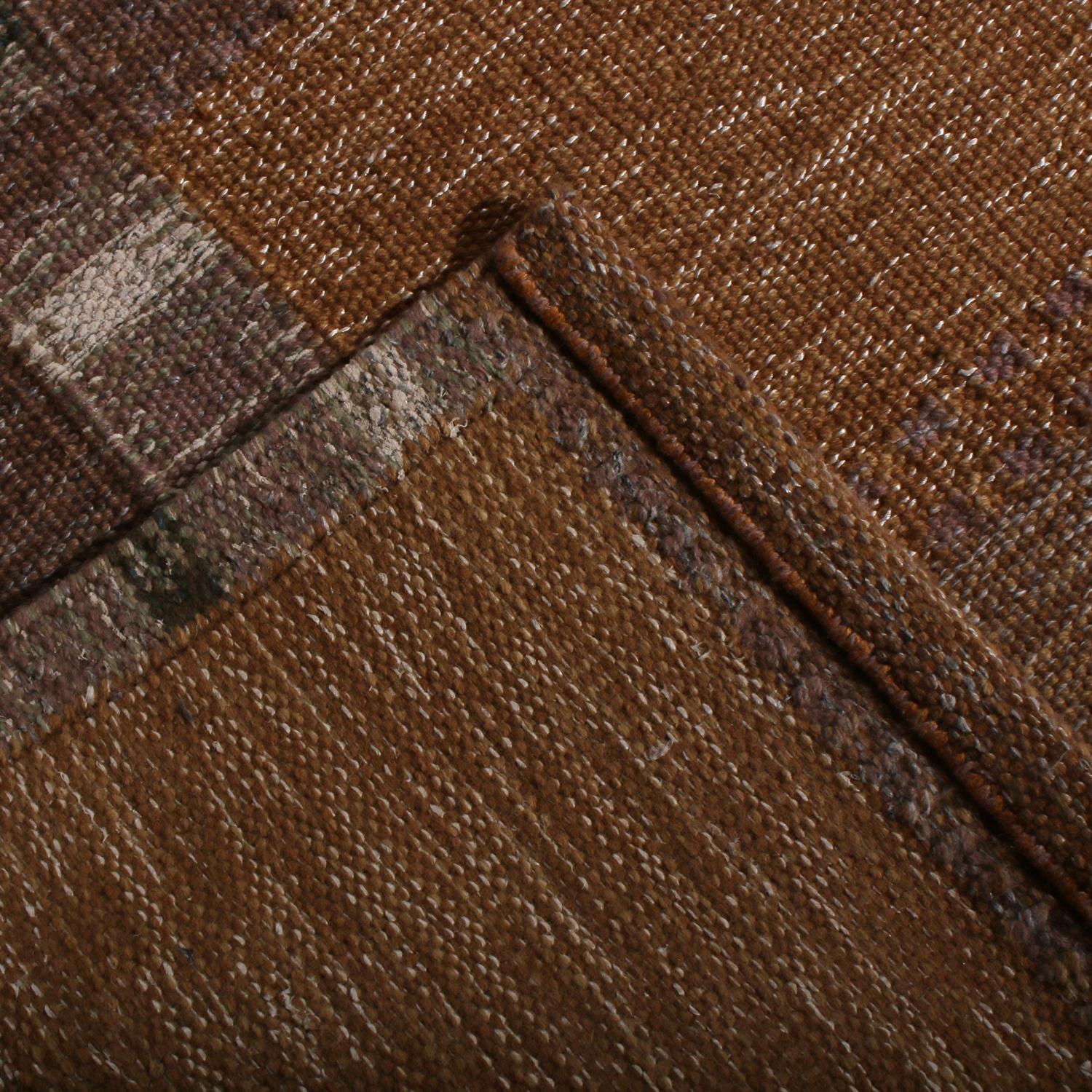 Annodato a mano Rug & Kilim in stile scandinavo in lana beige, marrone e grigio. in vendita