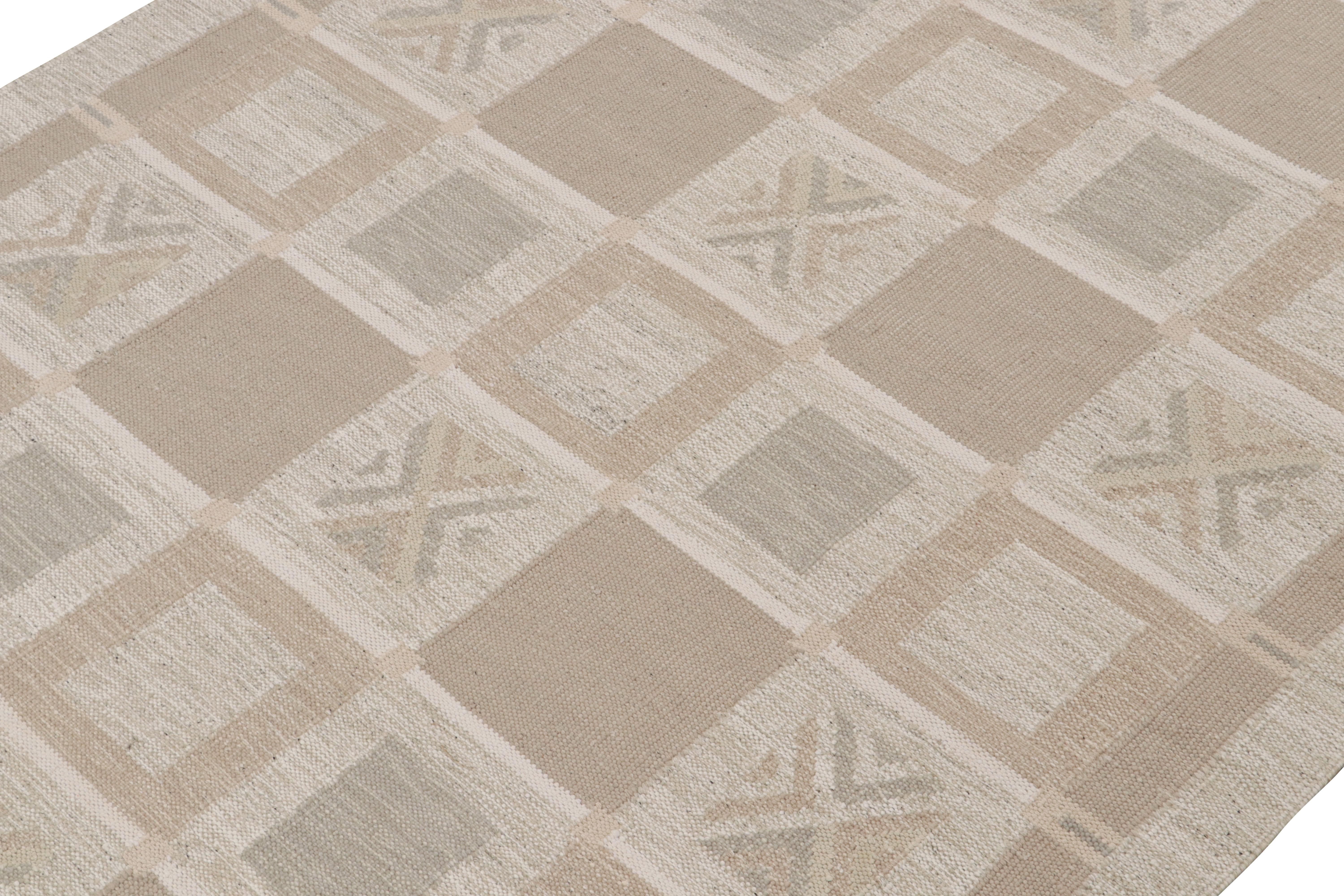 Indiano Rug & Kilim è un kilim personalizzato in stile scandinavo in marrone, grigio e bianco. in vendita