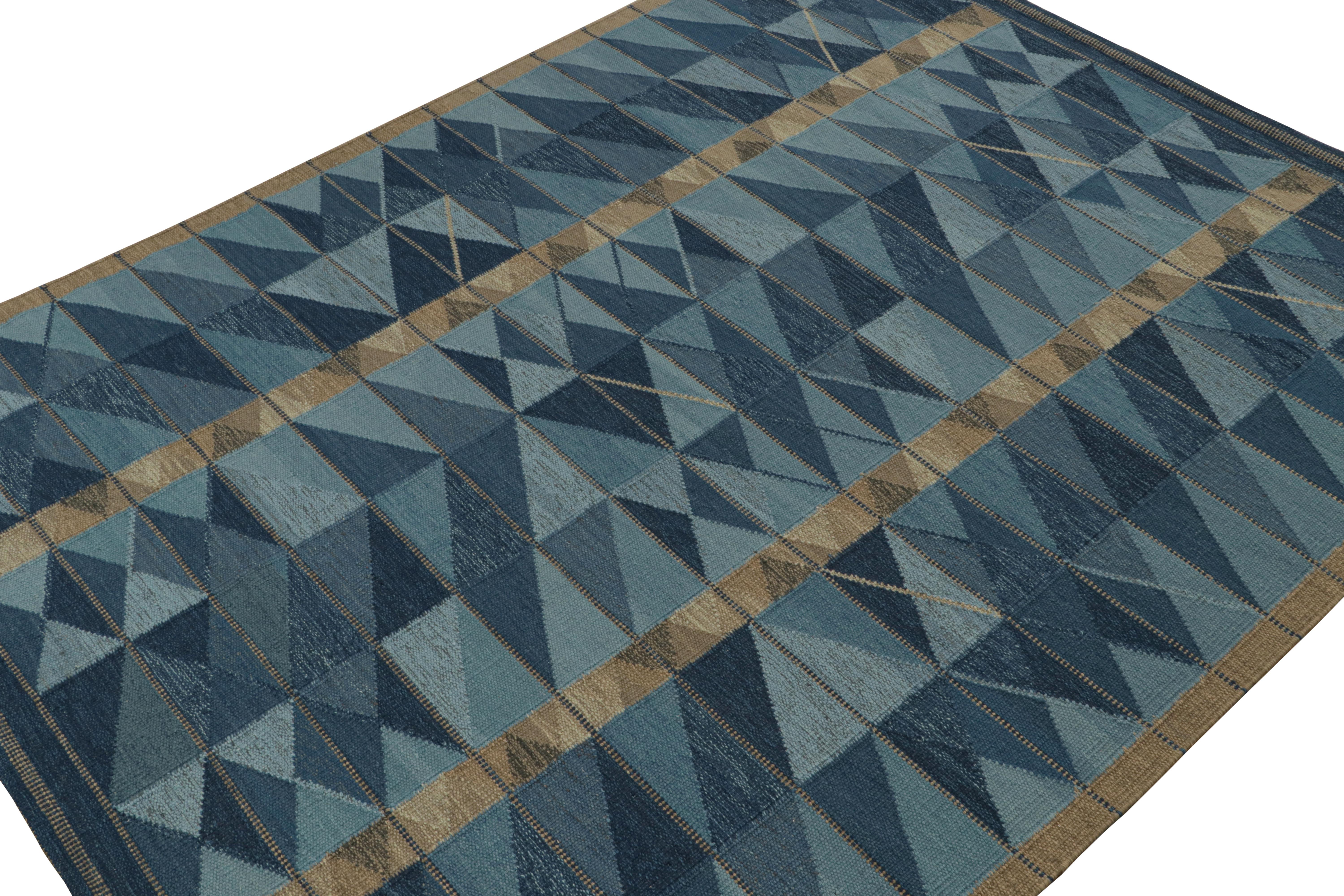 This custom Swedish Kilim rug design is from the flatweaves in the Scandinavian rug collection by Rug & Kilim. Handwoven in wool and natural yarns, its design is inspired by Rollakhan and Rya rugs in the Swedish Deco style. 

On the Design: 

These