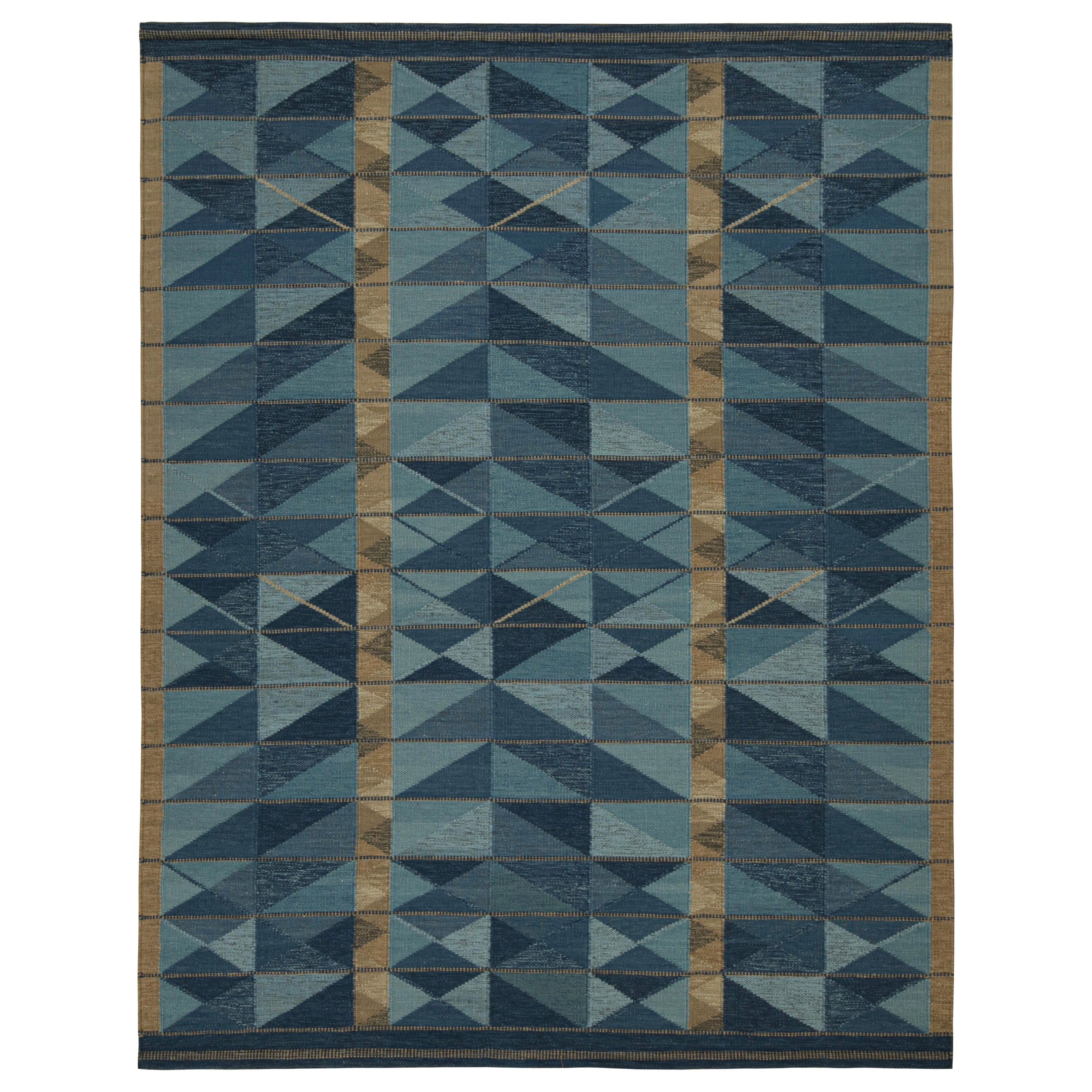 Rug & Kilim's Scandinavian Style Custom Kilim Rug Design with Geometric Patterns (en anglais) en vente
