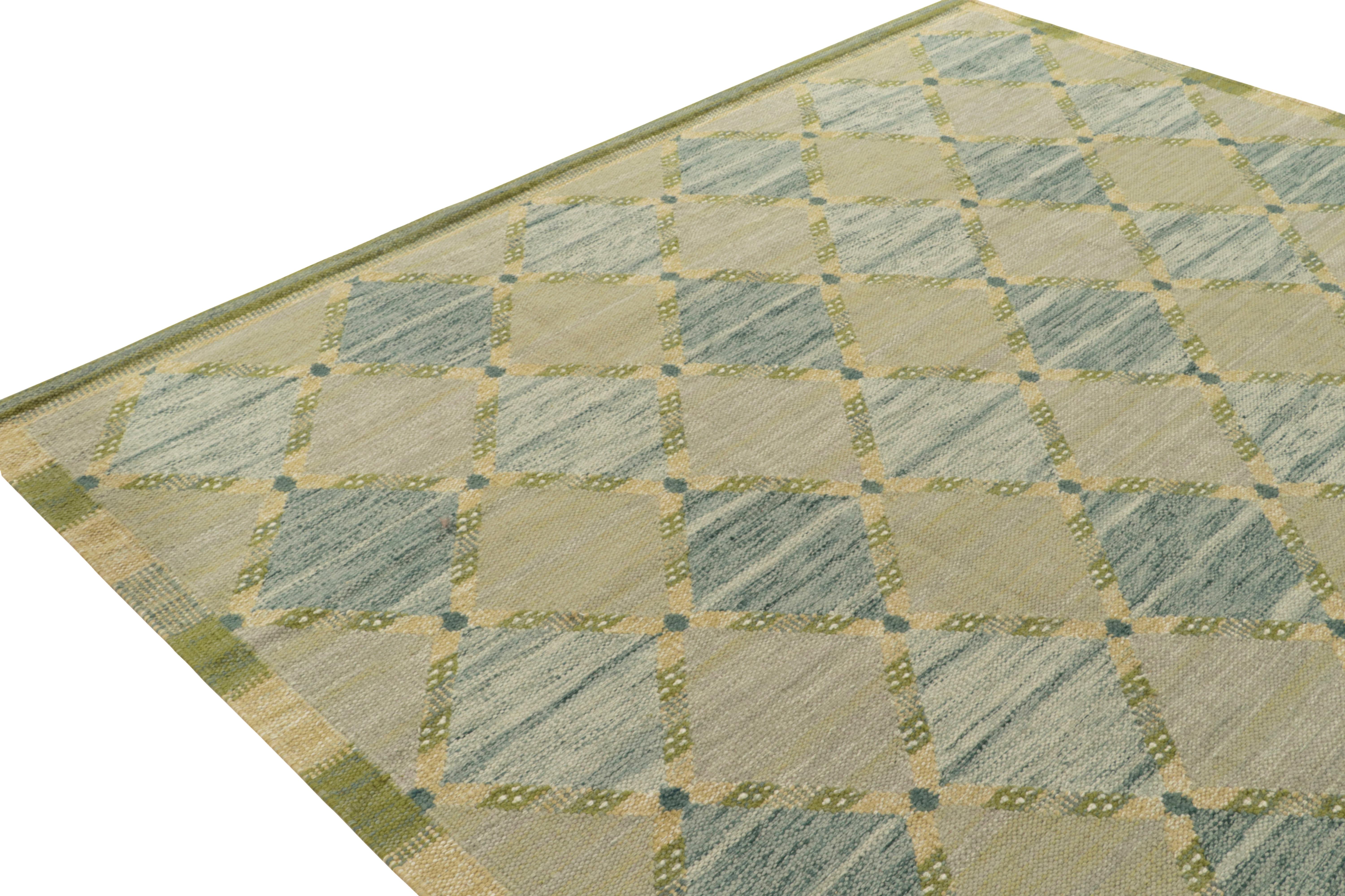 Maßgefertigte Kelim-Teppiche von Teppich & Kilim im skandinavischen Stil mit blauen, grünen Spaliern (Indisch) im Angebot