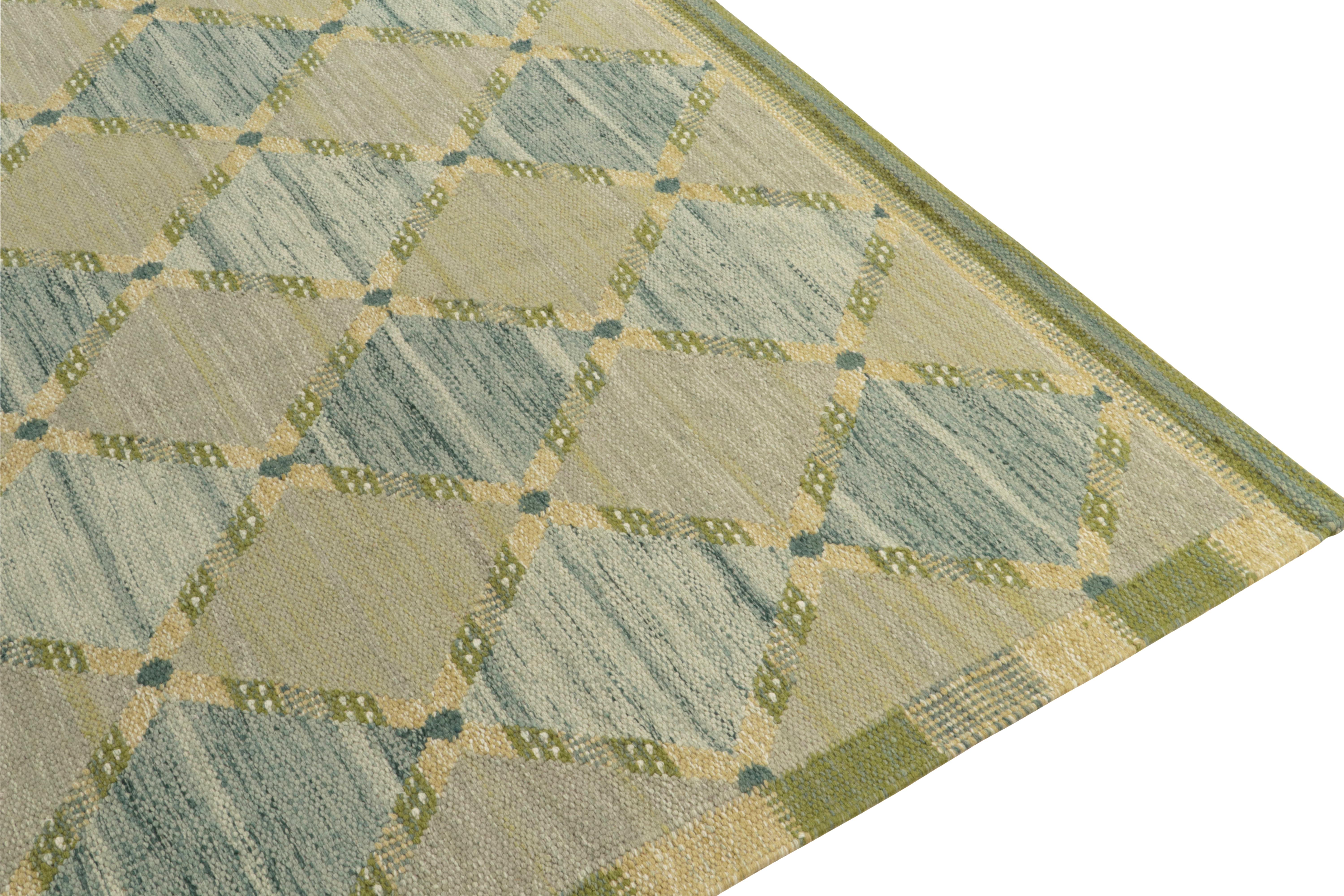 Maßgefertigte Kelim-Teppiche von Teppich & Kilim im skandinavischen Stil mit blauen, grünen Spaliern (Handgeknüpft) im Angebot