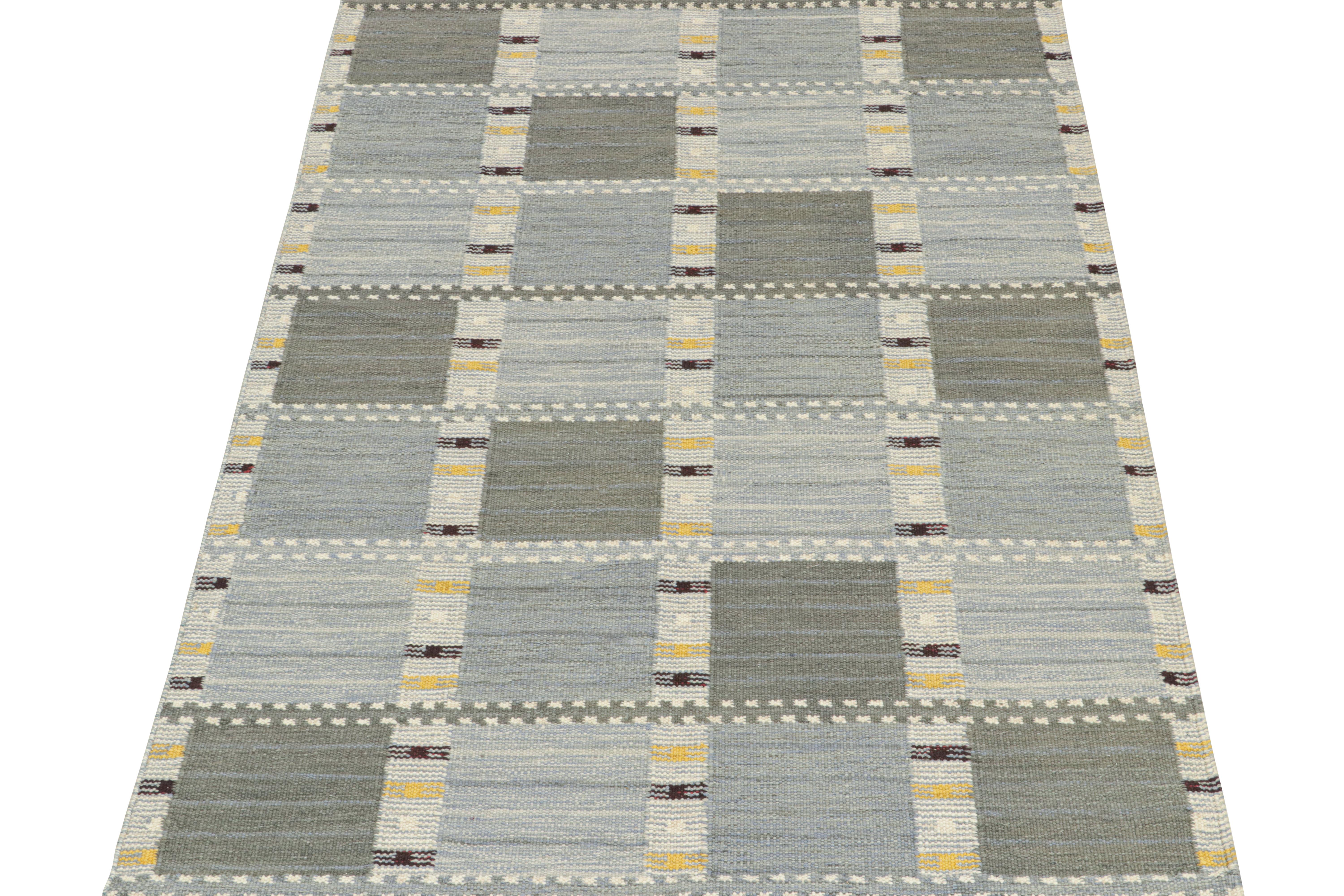 This custom flat weave design is from the Scandinavian Kilim collection by Rug & Kilim. Handwoven in wool and natural yarns, its design reflects a contemporary take on mid-century Rollakans and Swedish Deco style.

On the Design:

This new flat