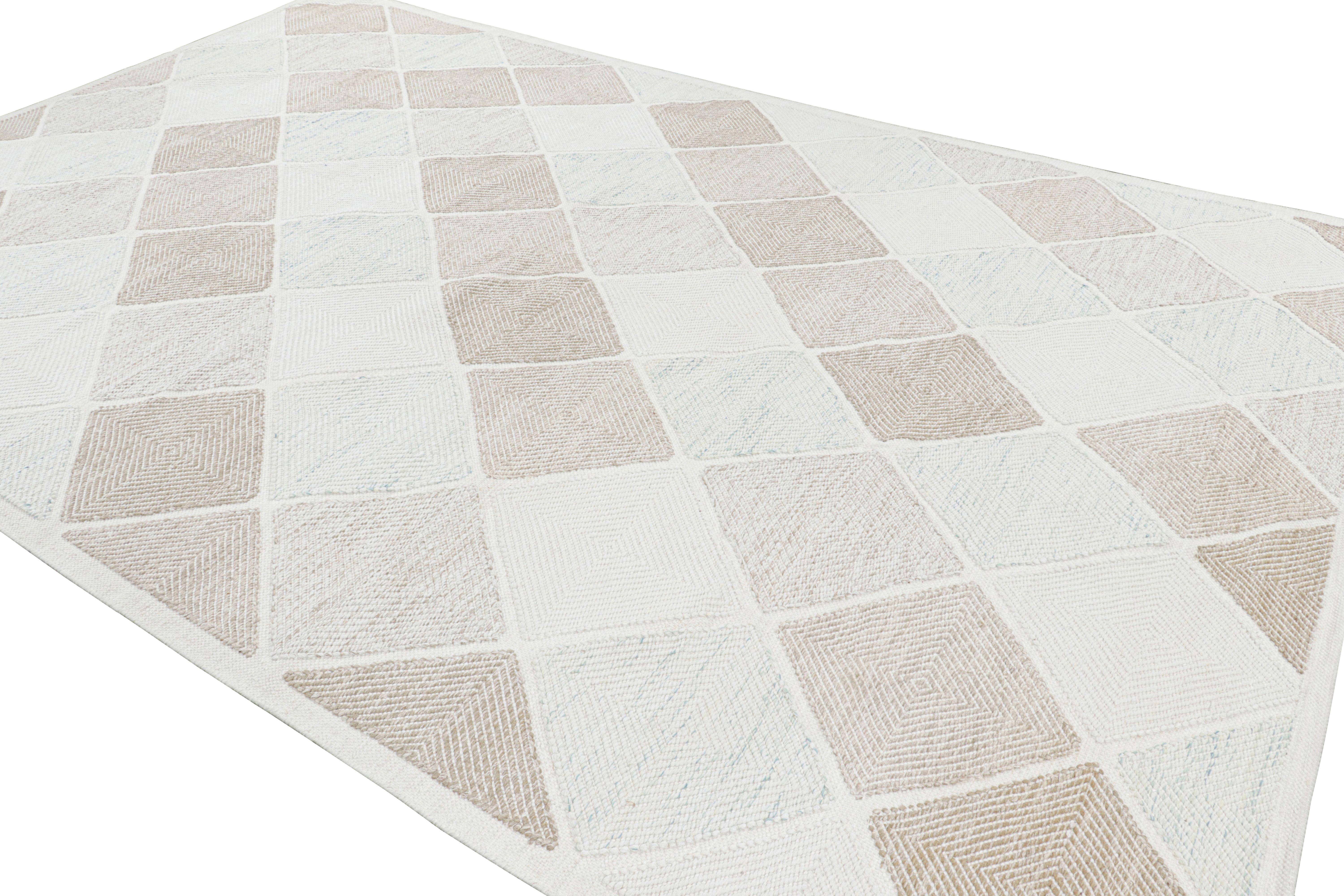 Indien Rug & Kilim's Scandinavian Style Custom Rug in Cream with Geometric Pattern (tapis sur mesure de style scandinave avec motif géométrique) en vente