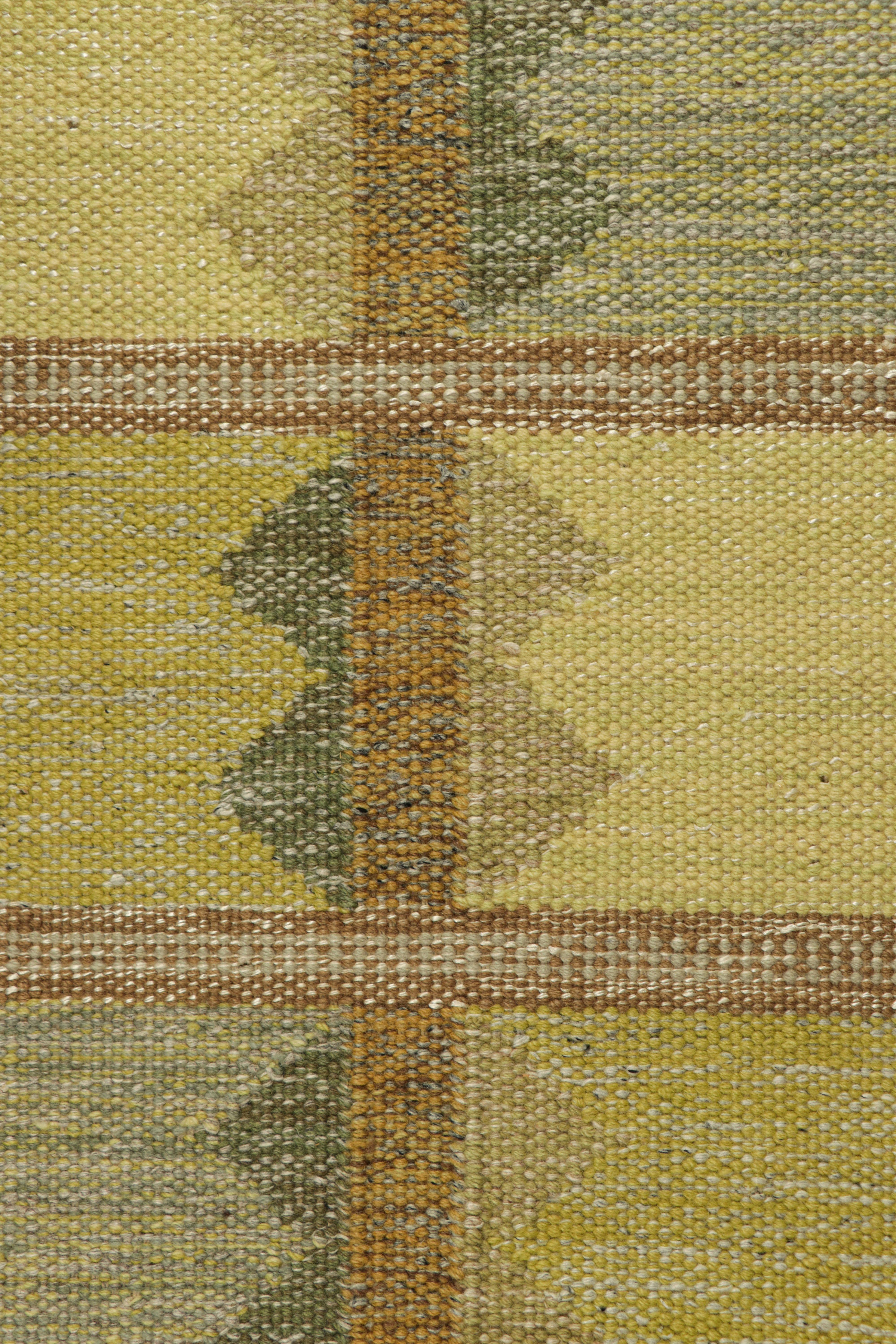 Skandinavischer Teppich von Rug & Kilim in Grün, mit geometrischen Mustern (Handgewebt) im Angebot