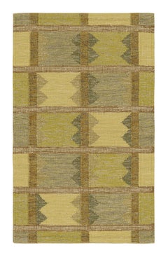 Tapis personnalisé de style scandinave de Rug & Kilim en vert, avec des motifs géométriques
