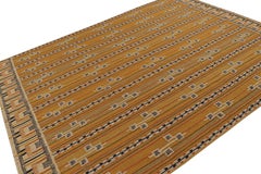 Rug & Kilim's Scandinavian Style Custom Rug Marta Stripe Design in Gold (tapis sur mesure de style scandinave)