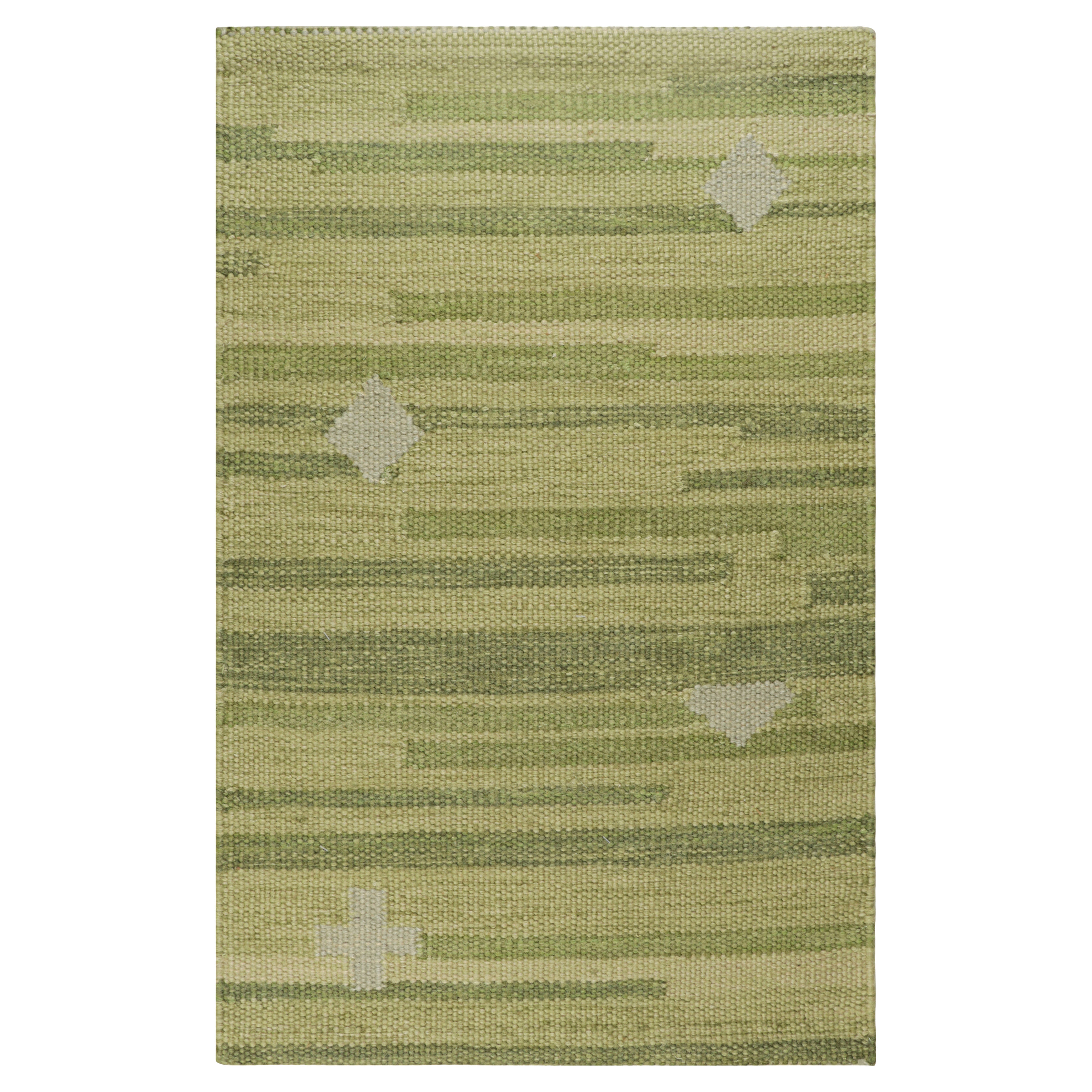 Rug & Kilim: campione di tappeto personalizzato in stile scandinavo in verde e grigio, geometrico