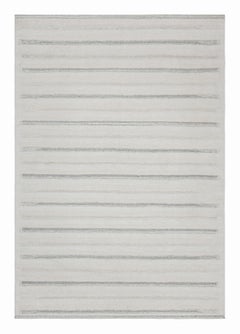 Alfombra personalizada de estilo escandinavo con rayas grises y blancas de Rug & Kilim