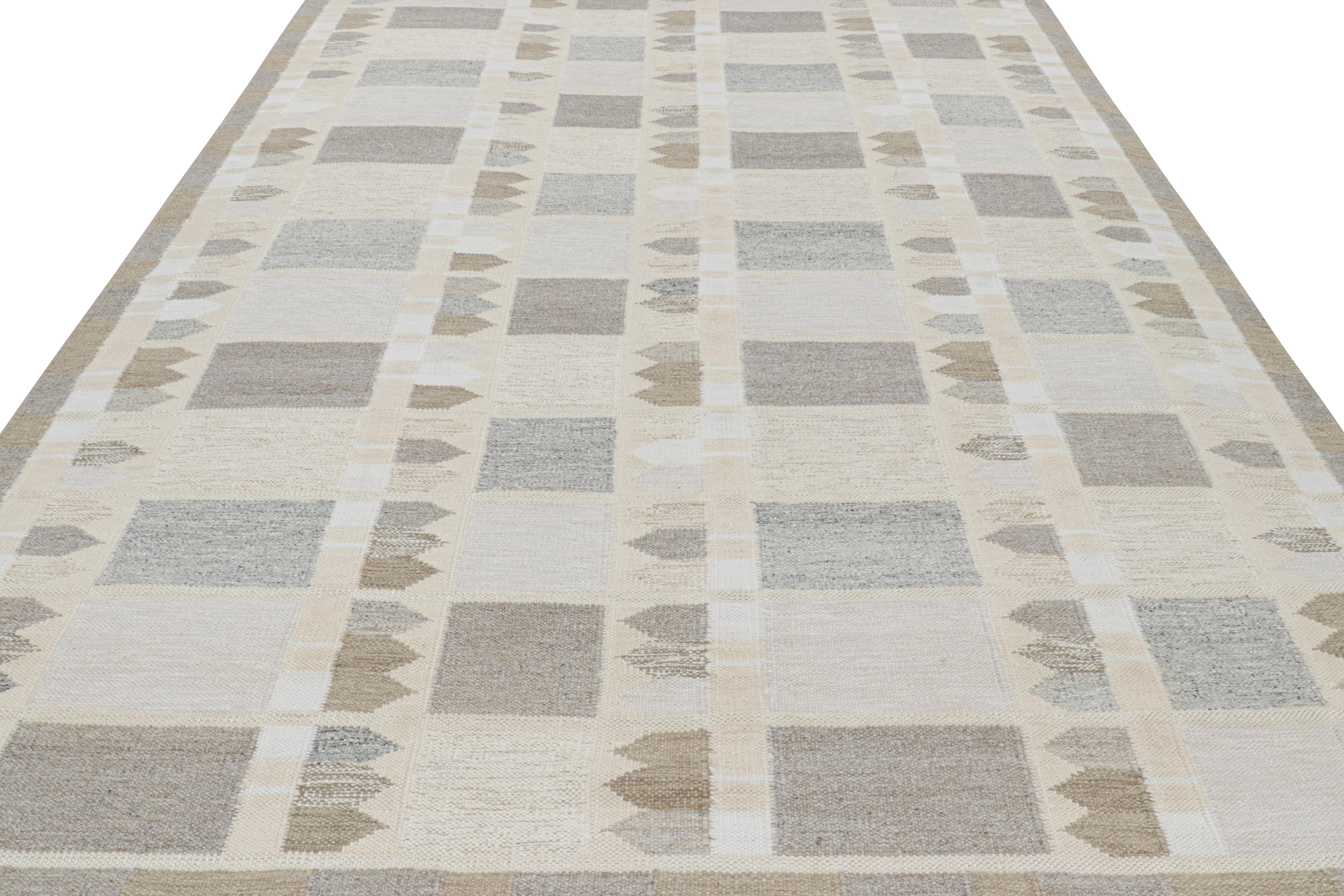 Hand-Woven Rug & Kilim’s Scandinavian Style Deco Rug in Beige-Brown with Geometric Patterns For Sale