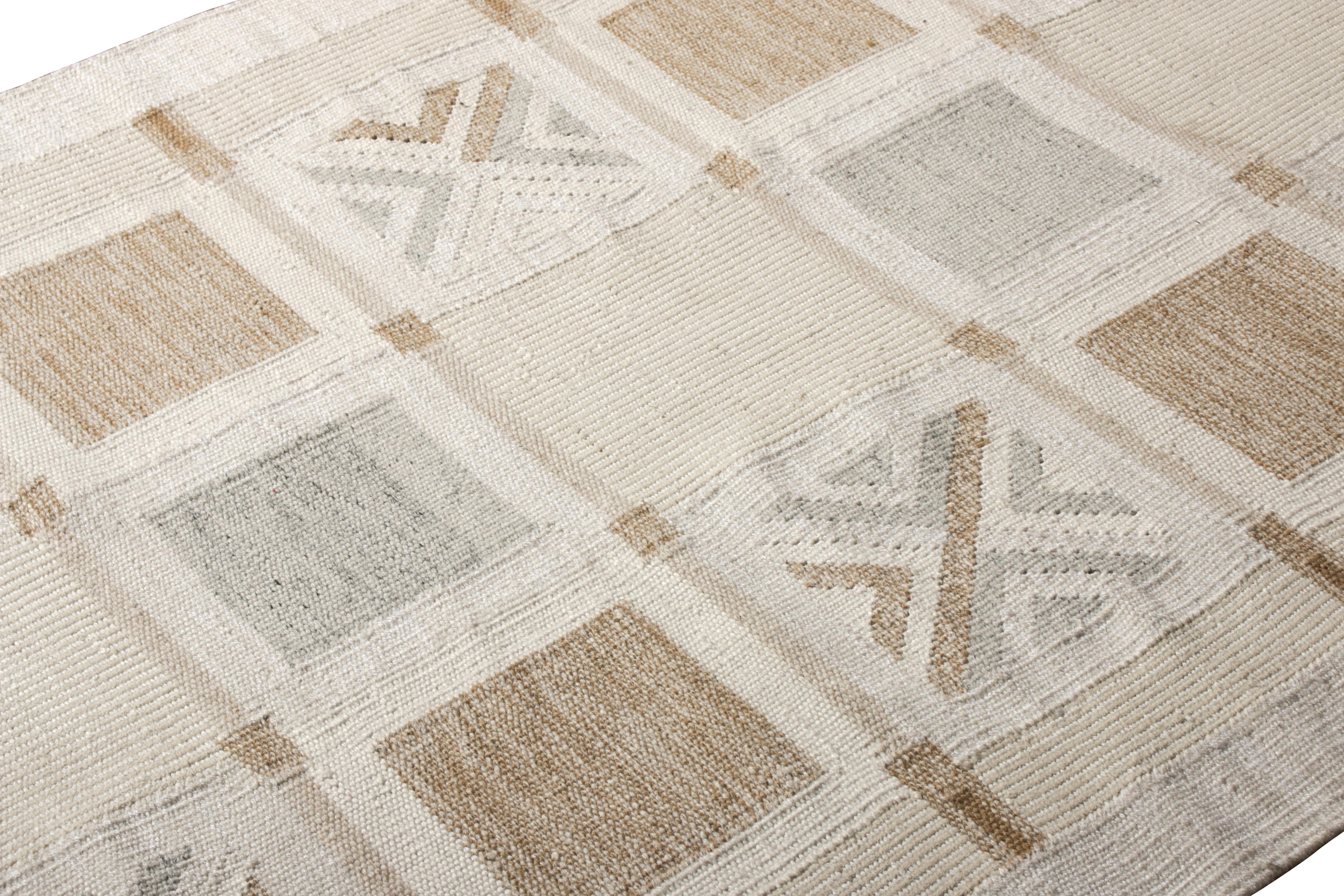 Scandinavian Modern Rug & Kilim's Scandinavian Style Flat-Weave Beige Brown Geometric For Sale