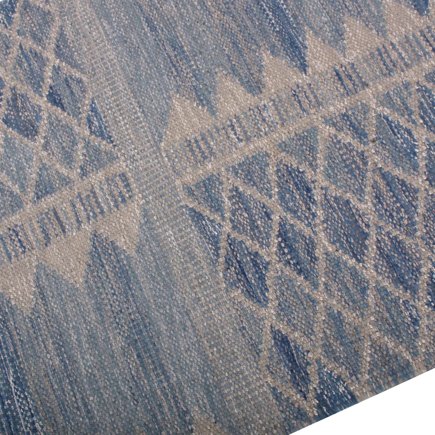 Scandinavian Modern Rug & Kilim’s Scandinavian Style Geometric Blue and Gray Wool Kilim Rug For Sale