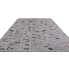 Tapis Kilim en laine de style scandinave géométrique violet et bleu de Rug & Kilim