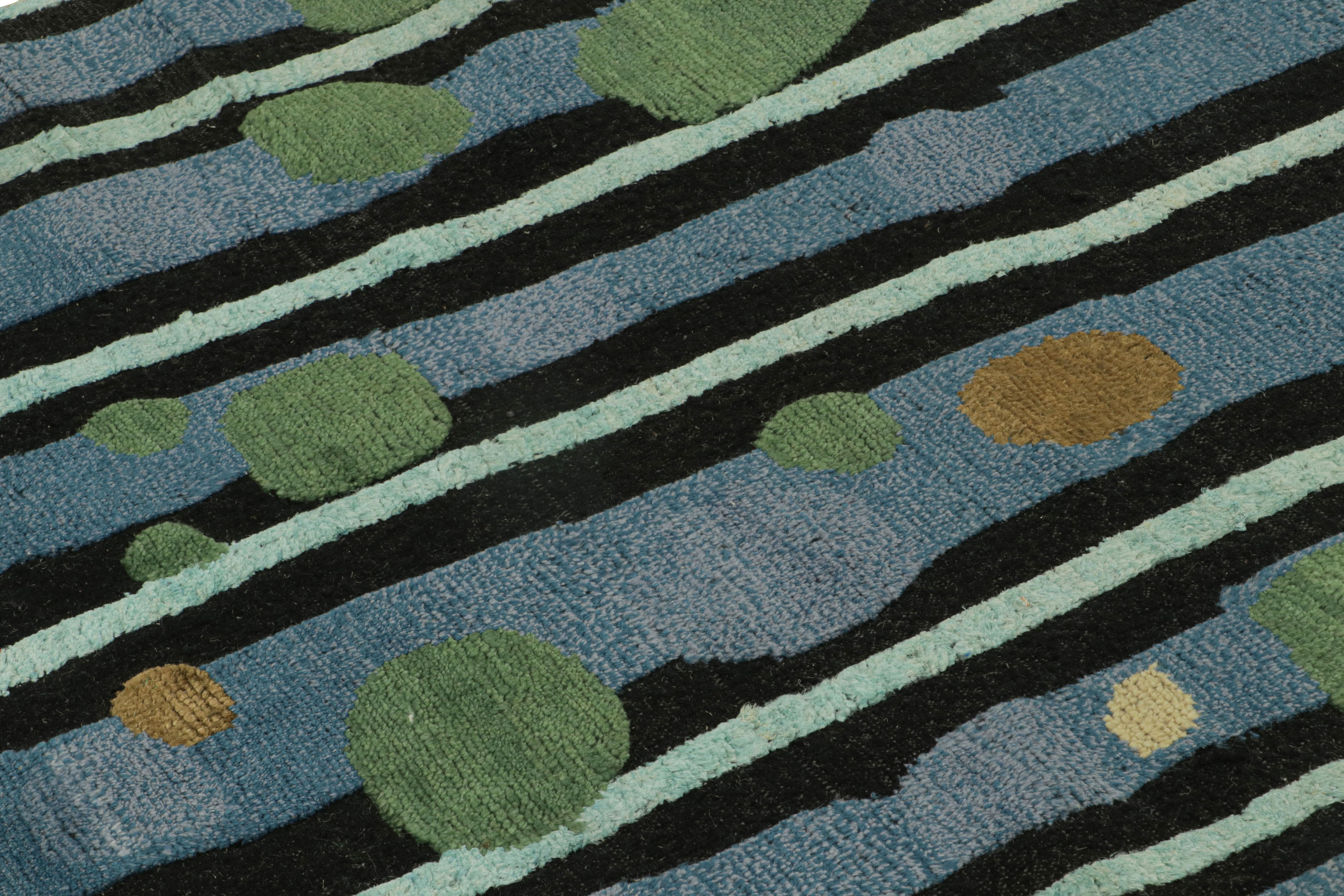 Indiano Rug & Kilim: un tappeto geometrico in stile scandinavo dal design retrò in vendita
