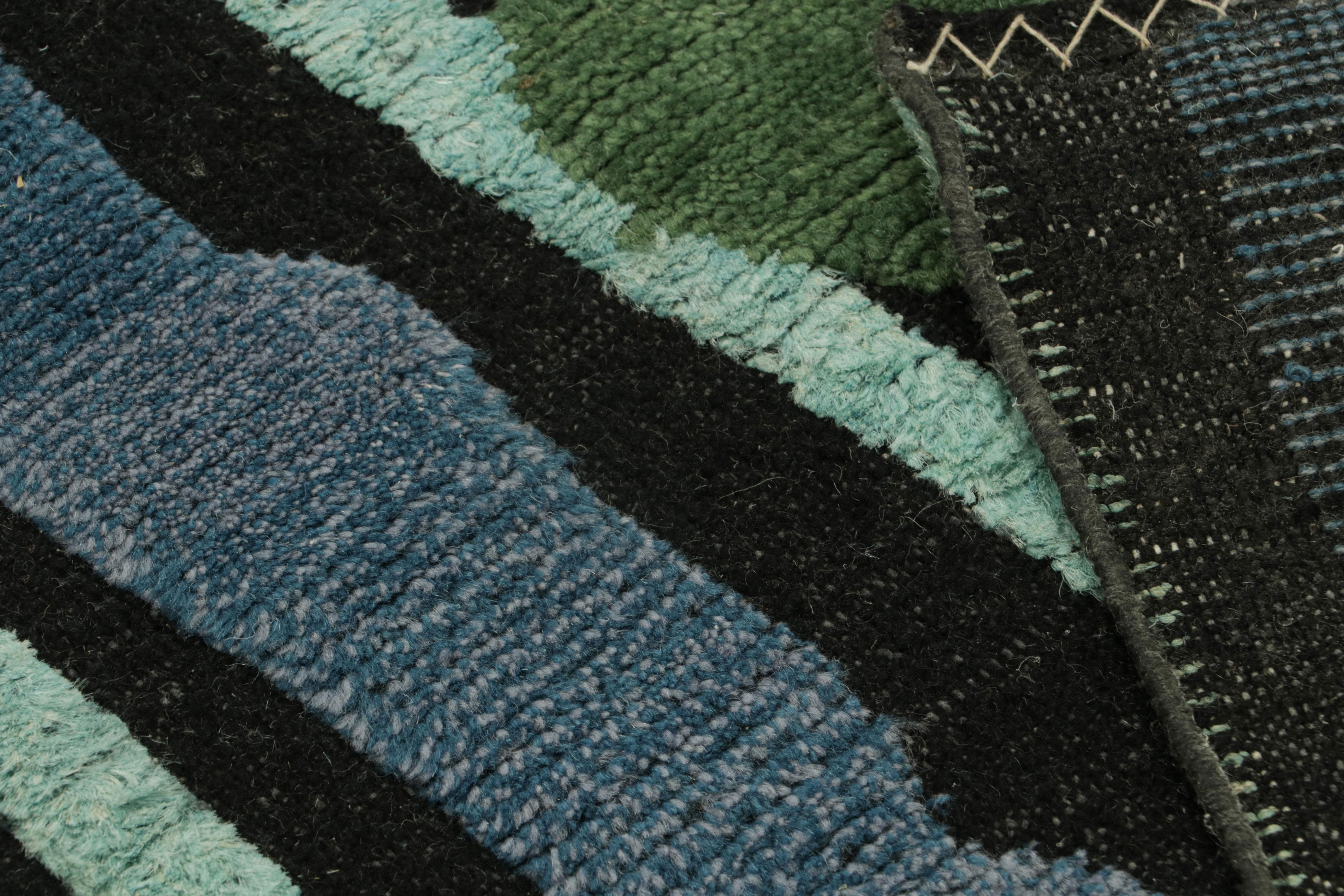 XXI secolo e contemporaneo Rug & Kilim: un tappeto geometrico in stile scandinavo dal design retrò in vendita