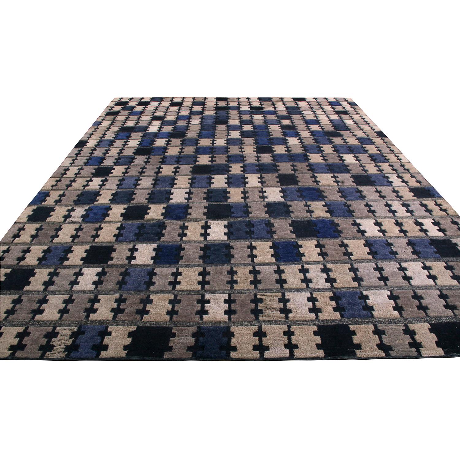 Dieser moderne Teppich im Format 9 x 12, handgeknüpft aus weicher, einladender Wolle, gehört zu den jüngsten Ergänzungen der Scandinavian Collection'S von Rug & Kilim, einer Feier der schwedischen Moderne mit neuen großformatigen Geometrien und