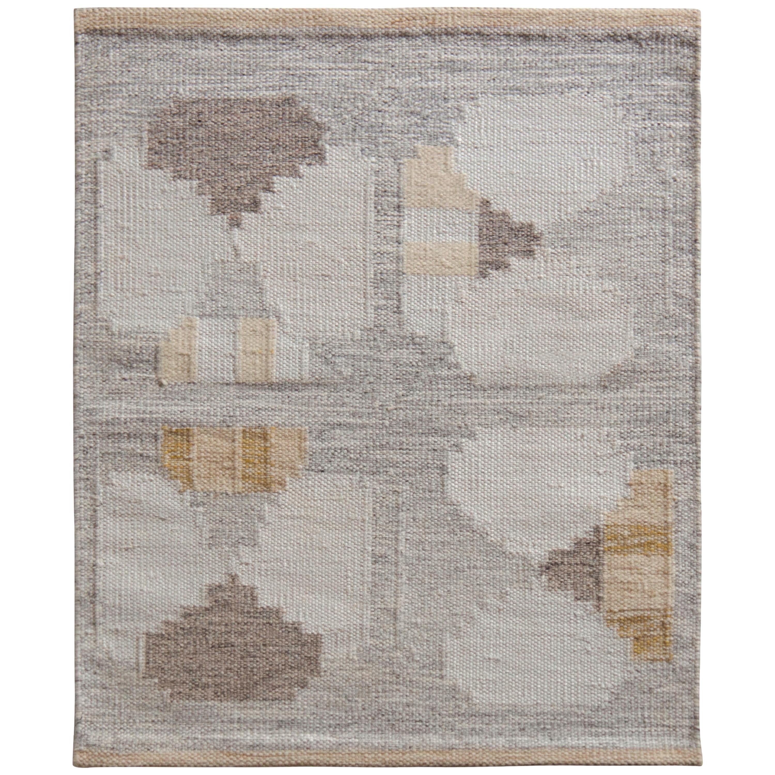 Rug and Kilim’s Scandinavian Style Kilim in Gray with Gold Geometric