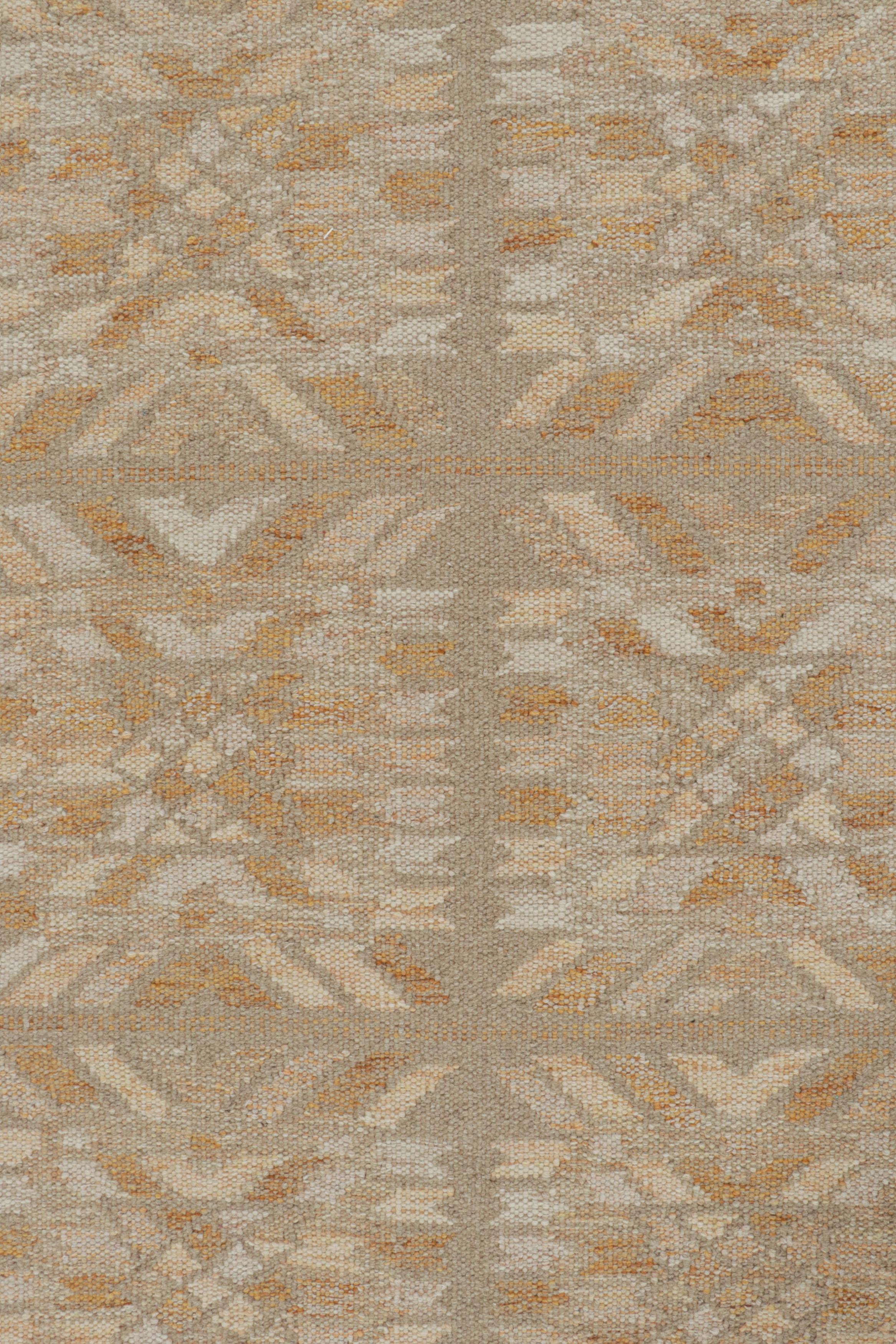 Contemporary Rug & Kilim’s Scandinavian Style Kilim in Beige and Gold Geometric Patterns For Sale