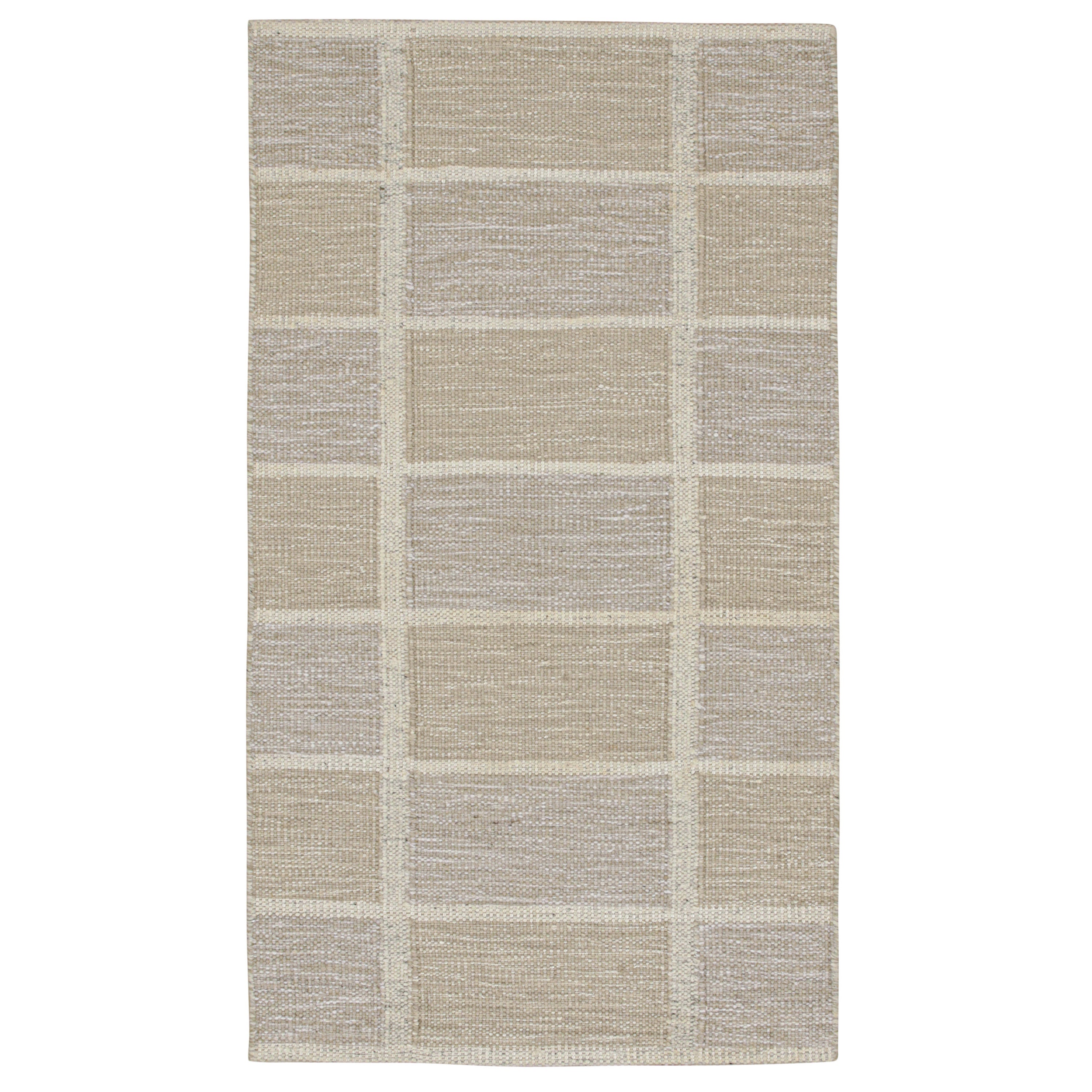 Skandinavischer Kilim von Rug & Kilim in Beige und Grau mit geometrischem Muster