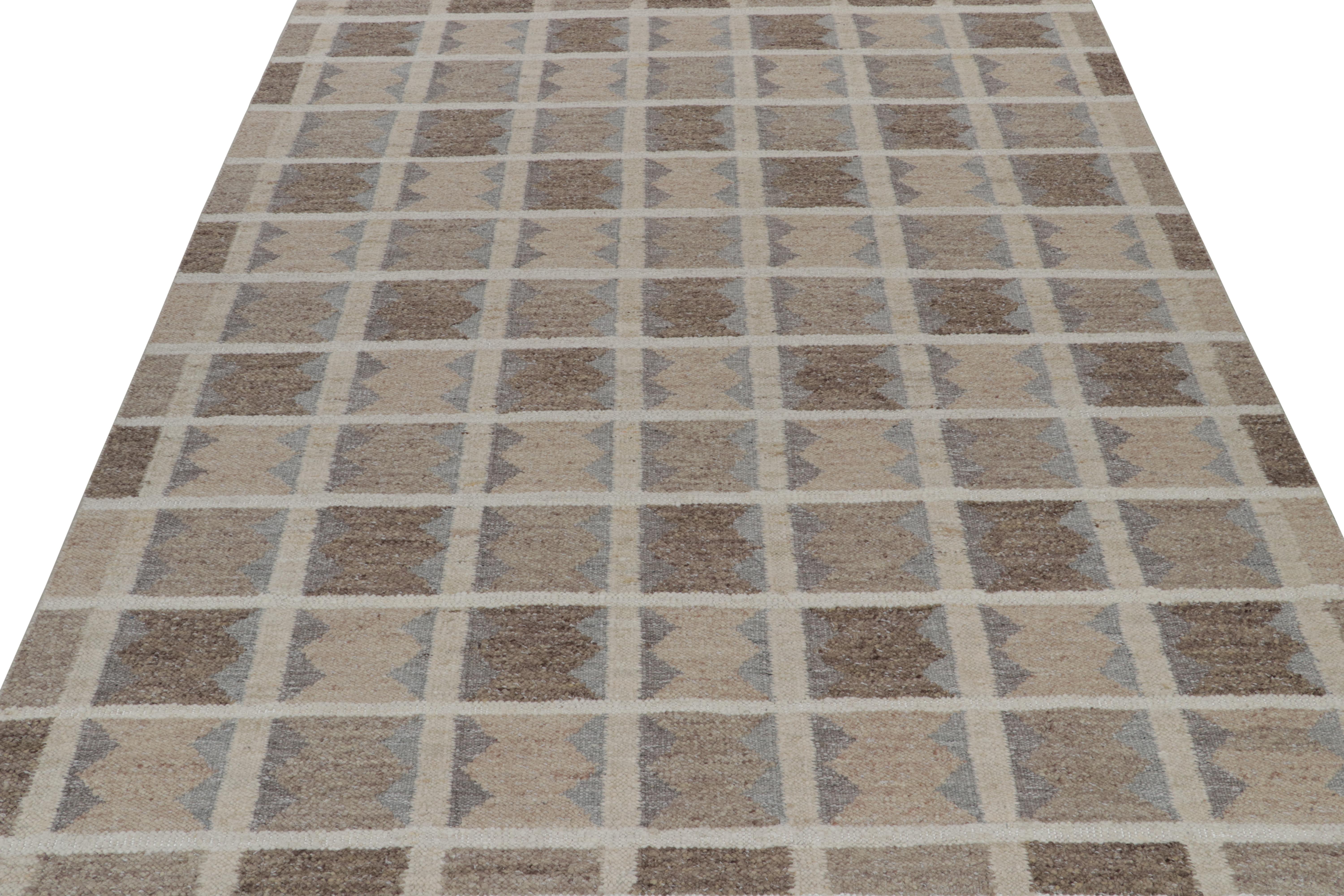 Modern Rug & Kilim’s Scandinavian Style Kilim in Beige, Brown & Gray Geometric Patterns For Sale