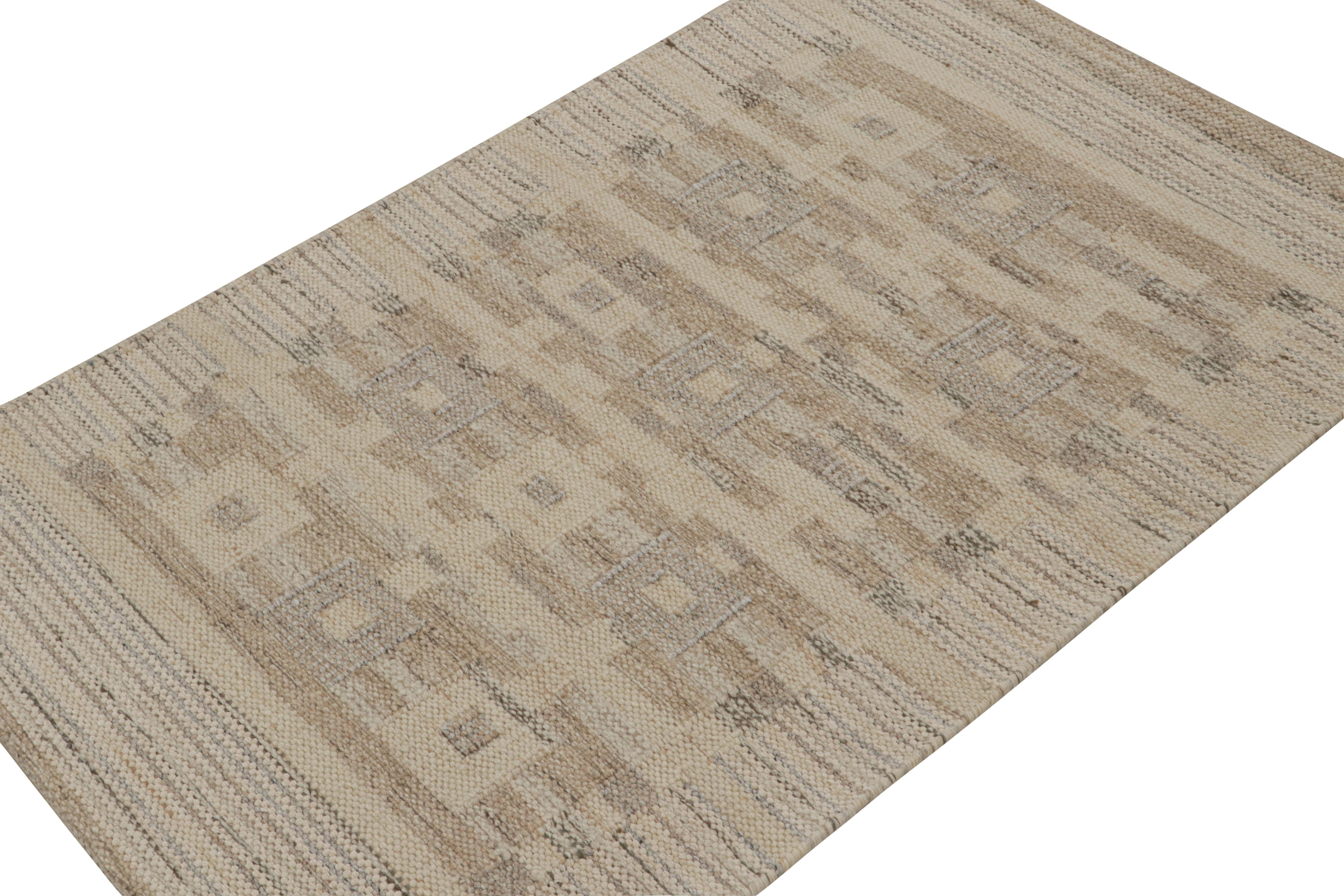 A smart 3x5 Swedish style kilim from our award-winning Scandinavian flat weave collection. Handwoven in wool & undyed natural yarn.

On the Design: 

This rug enjoys geometric patterns in comfortable brown & gray. Keen eyes will admire undyed,