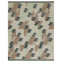Rug & Kilim’s Scandinavian Style kilim in Beige-Brown & Green Geometric Pattern