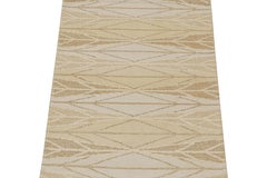 Rug & Kilim’s Scandinavian Style Kilim in Beige-Brown & White Geometric Pattern