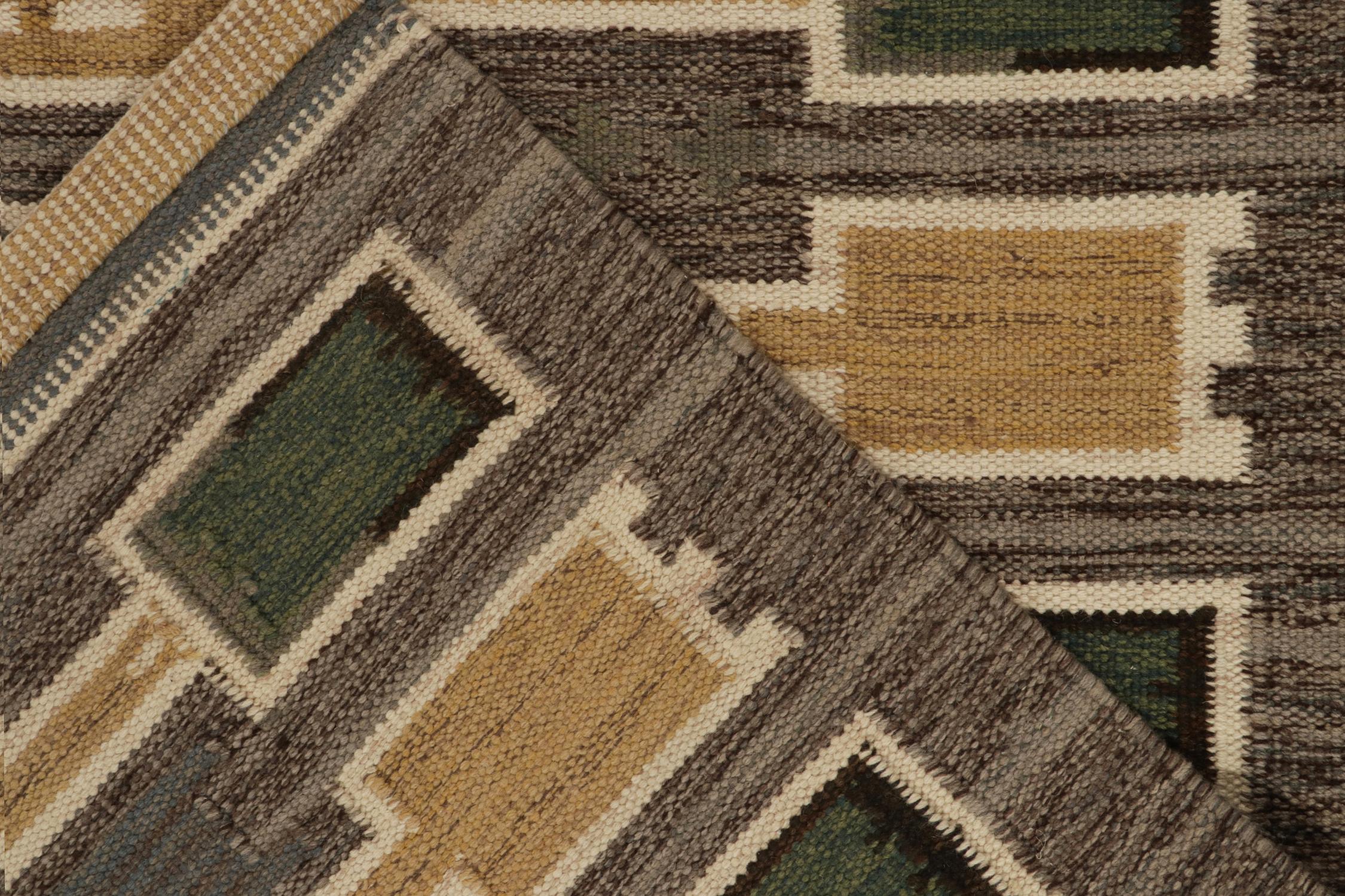 Contemporary Rug & Kilim’s Scandinavian Style Kilim in Beige, Green & Gold Geometric Patterns For Sale